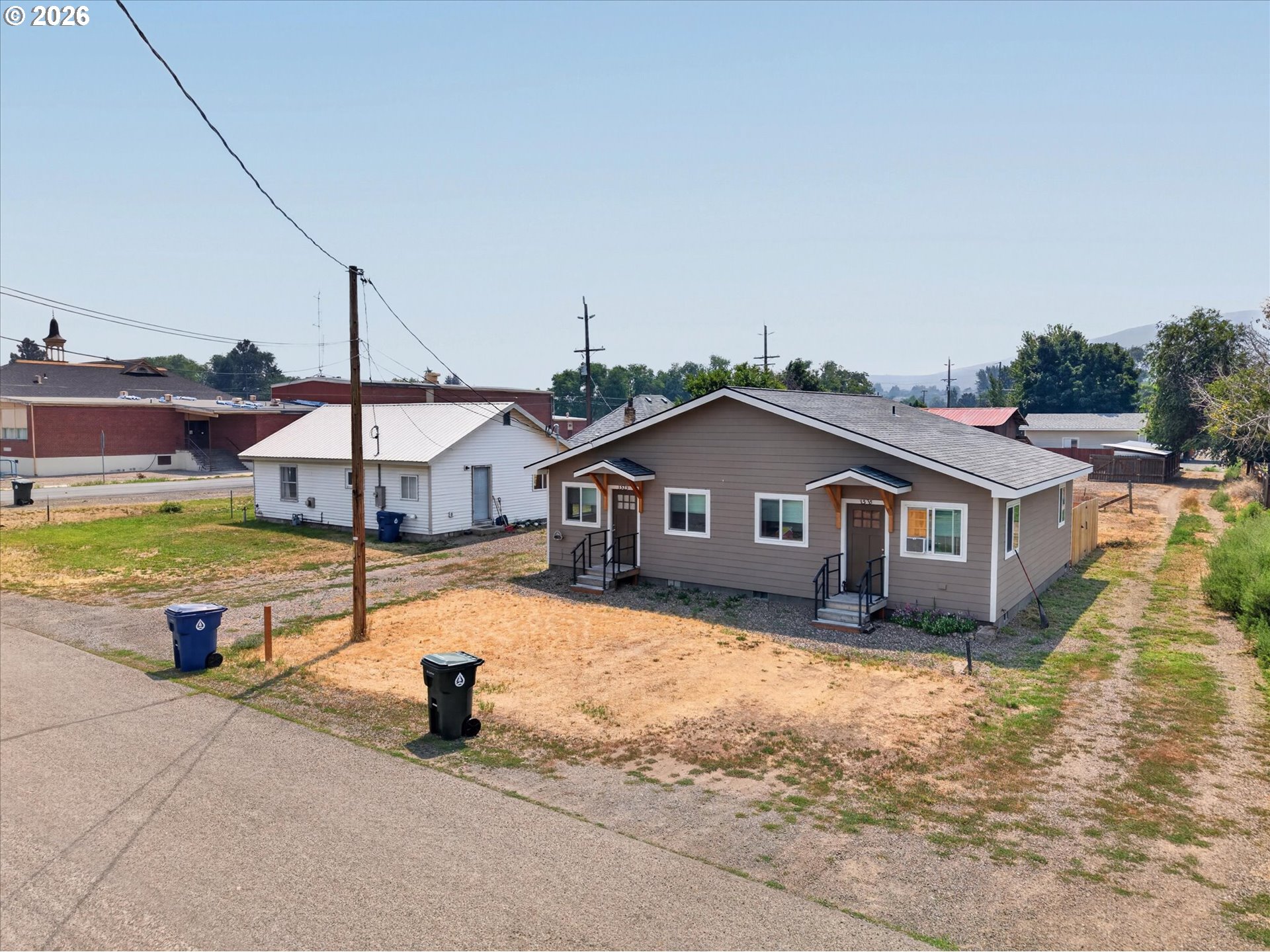 2095 17th St Property Photo 1