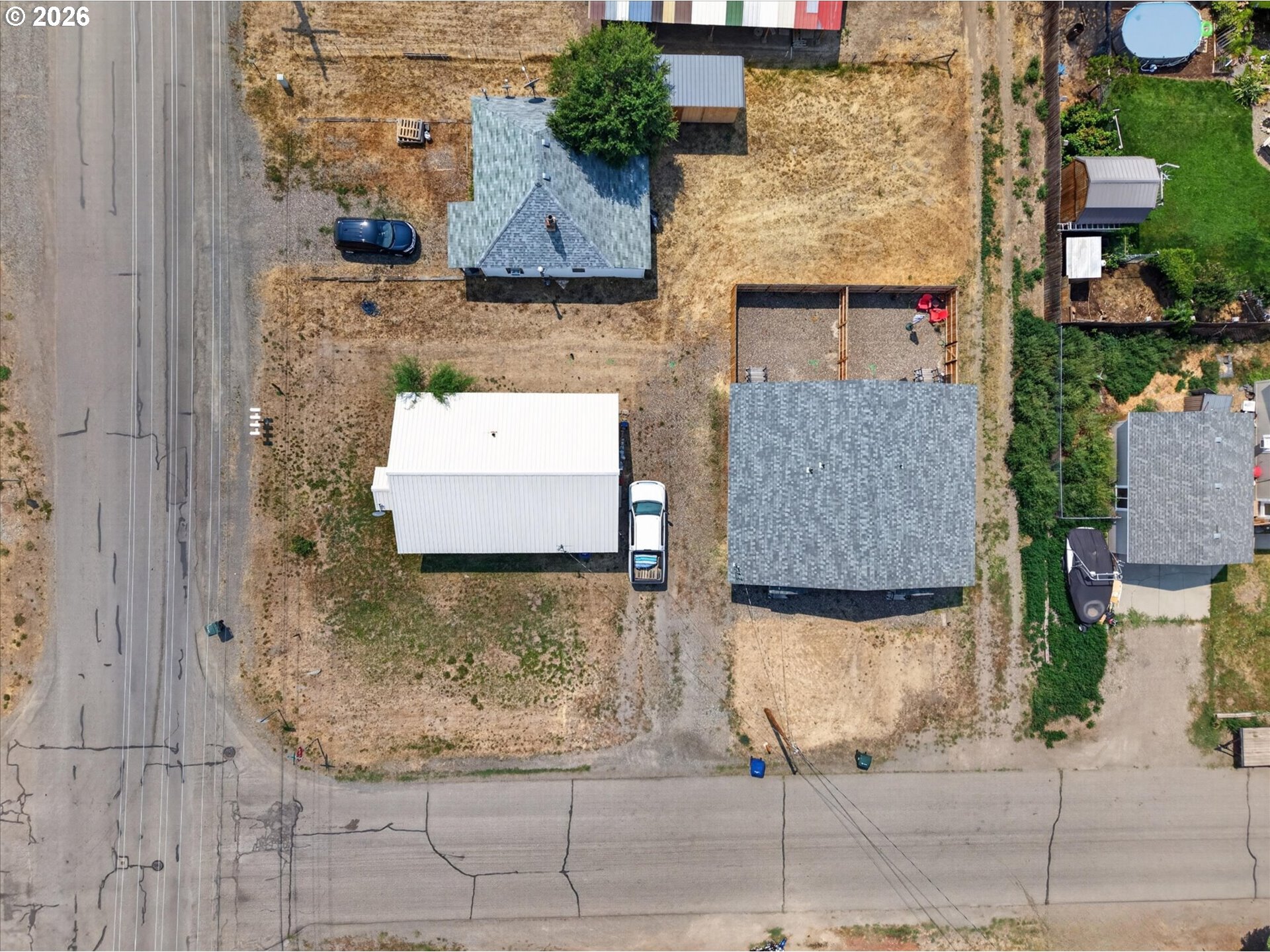 2095 17th St Property Photo 3