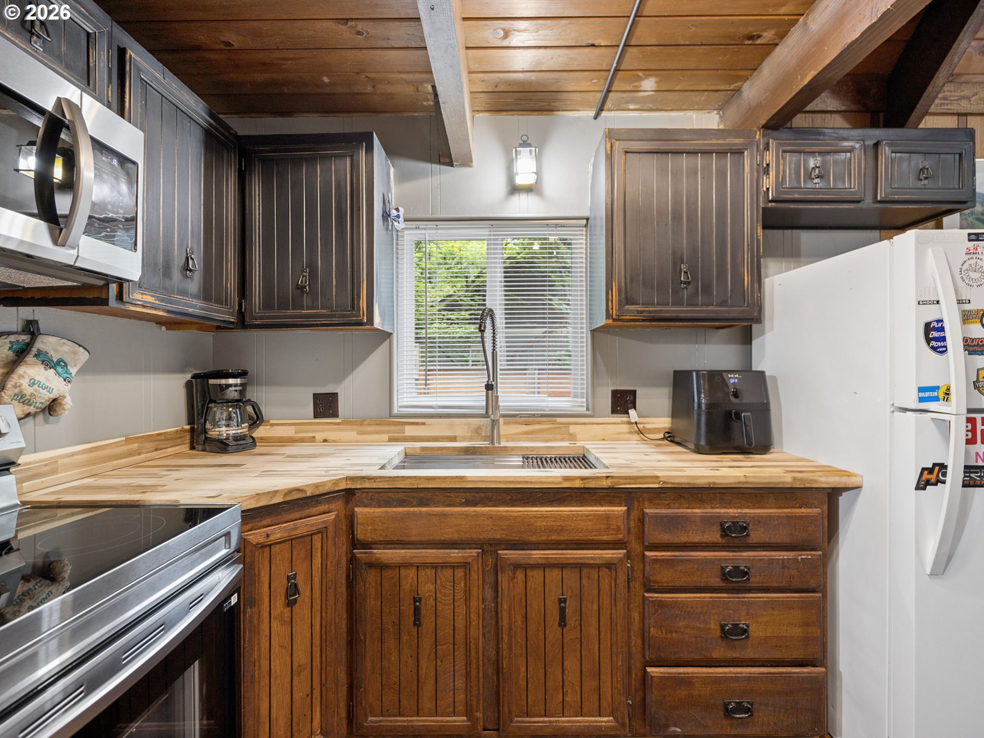 21423 E Meadow Crest Dr Property Photo 9