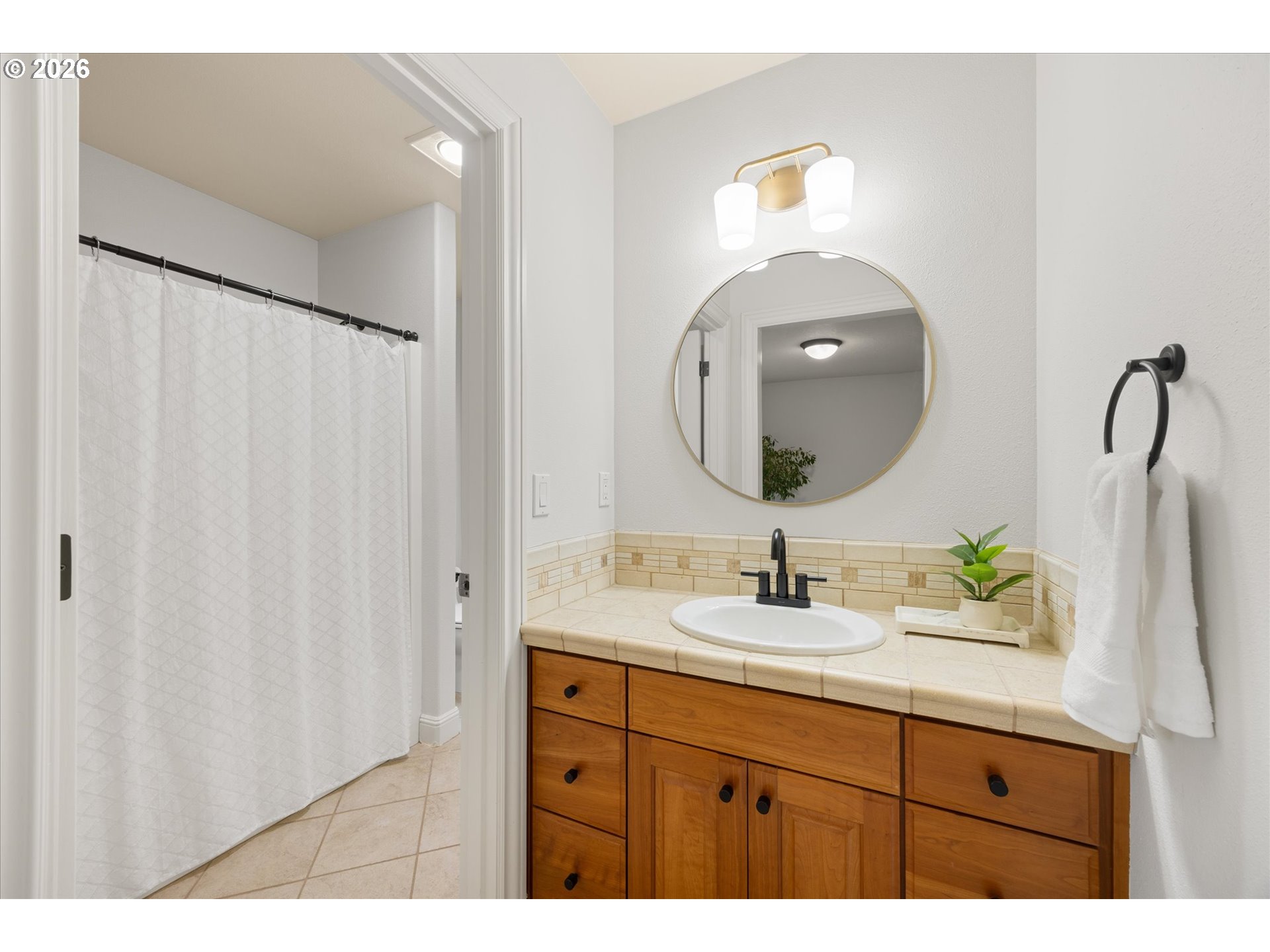 3921 Northhampton Ct Property Photo 34