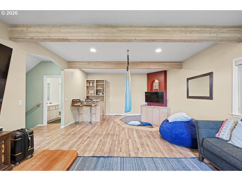 4245 Bent Tree Ln Property Photo 6