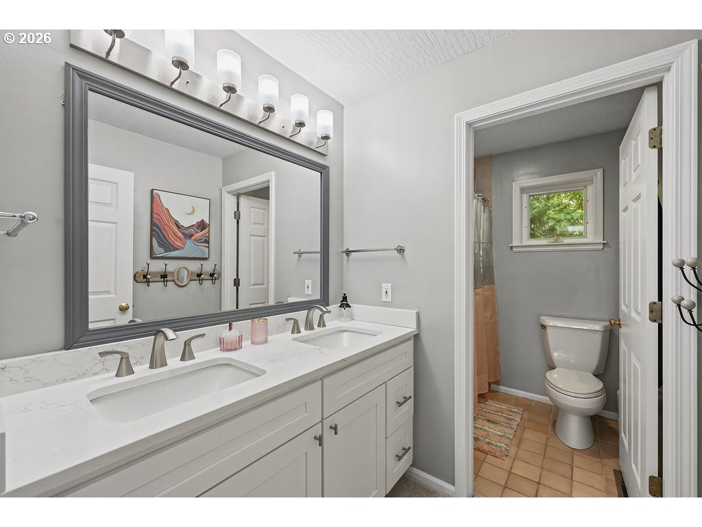 4245 Bent Tree Ln Property Photo 24