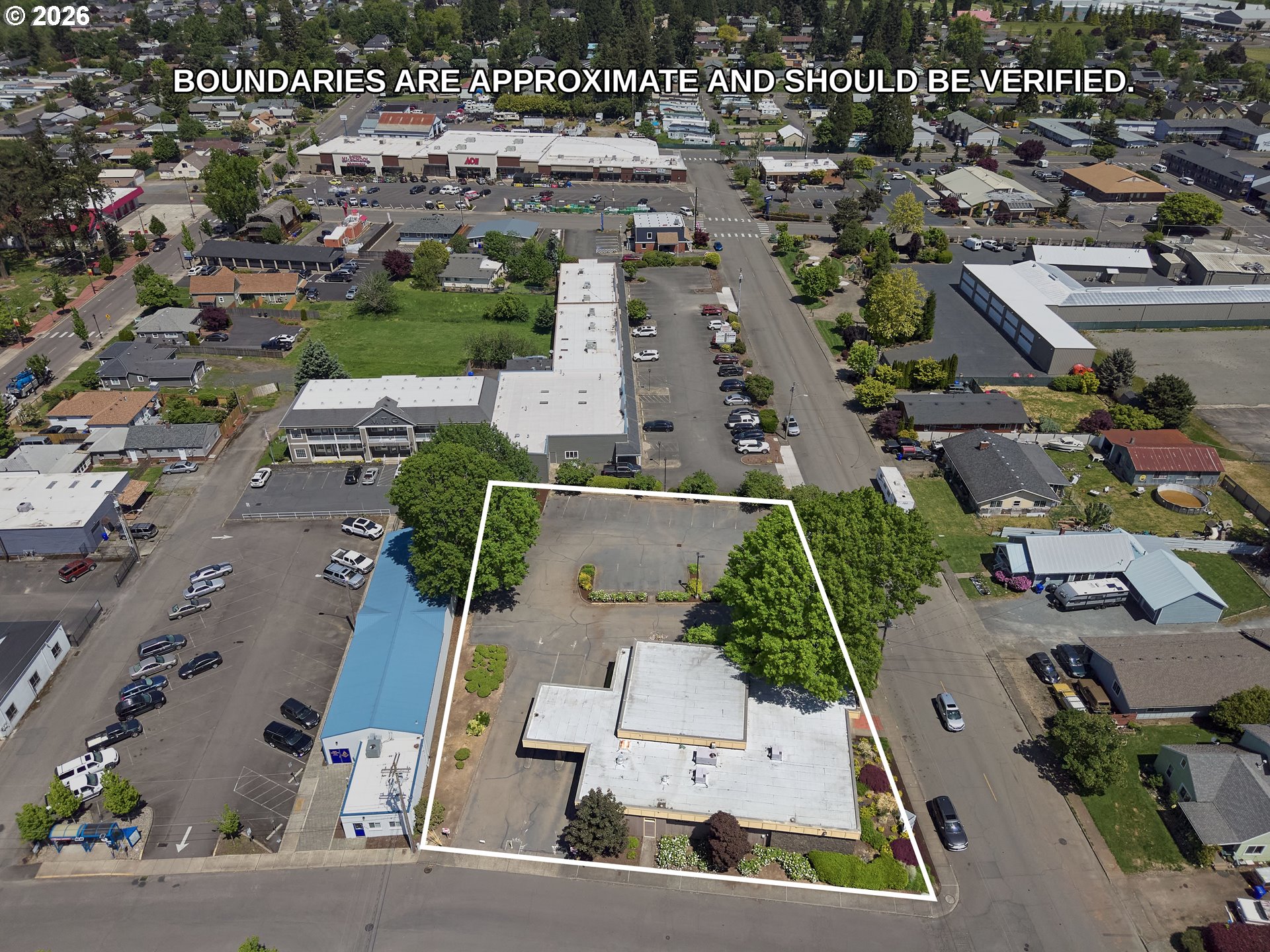200 Center Ave Property Photo 40