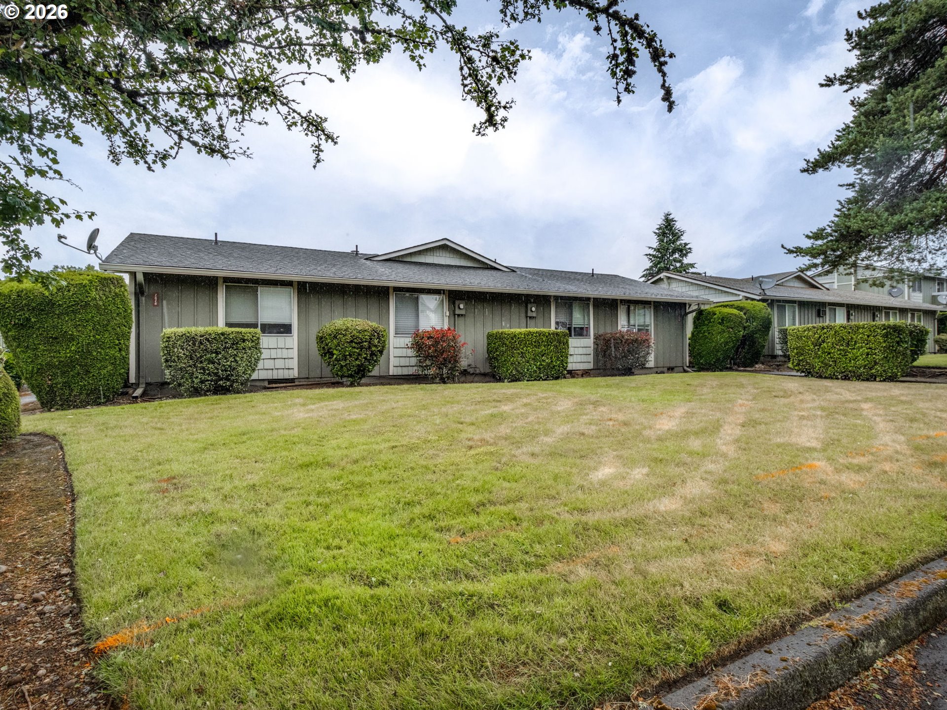 1614 SE 146TH CT Property Photo 1