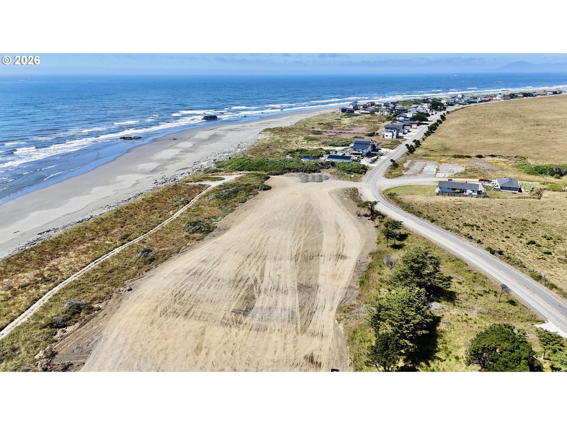 900 Old Coast Rd 4 Property Photo 3