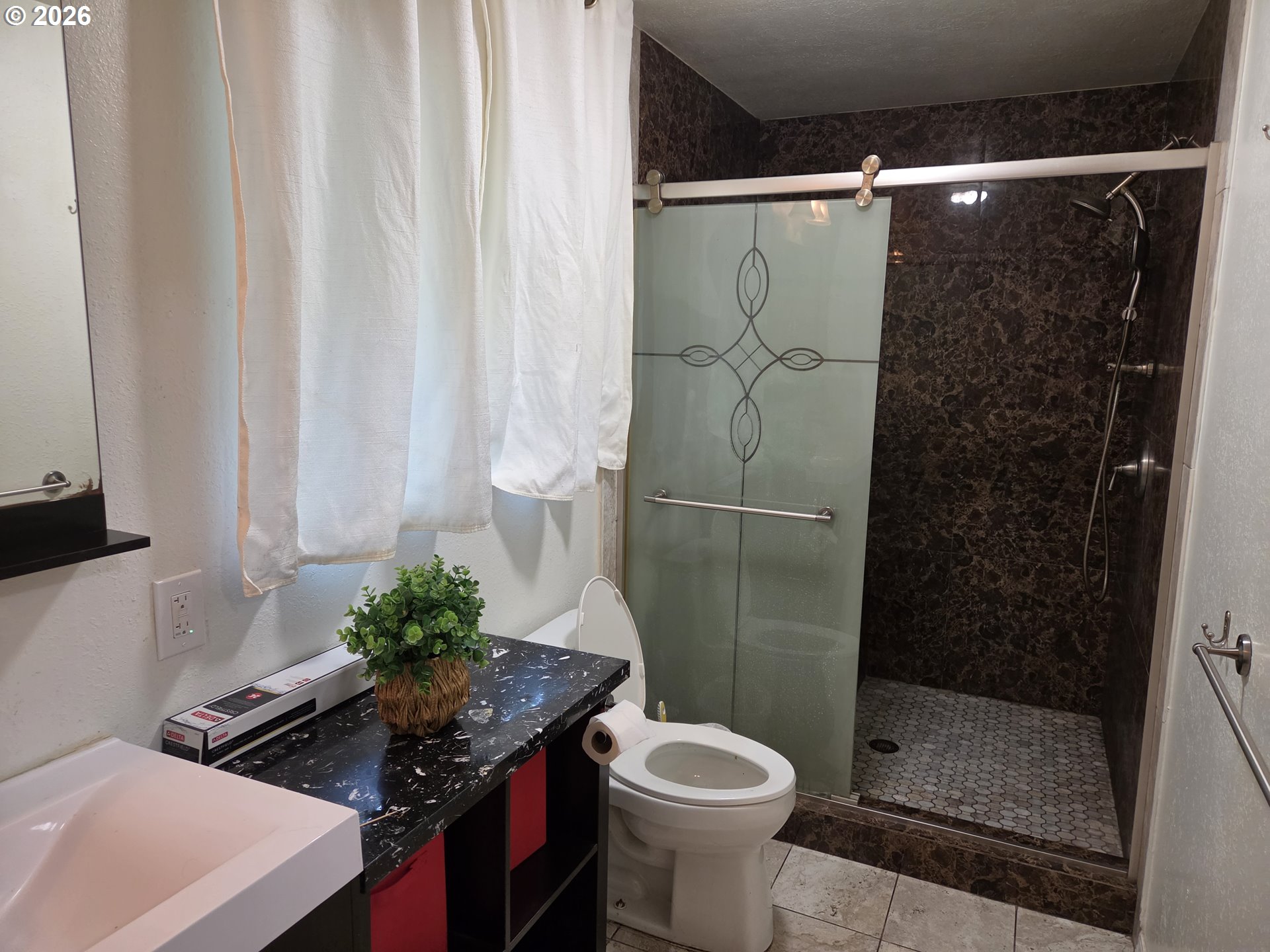 3330 Chester St Property Photo 16