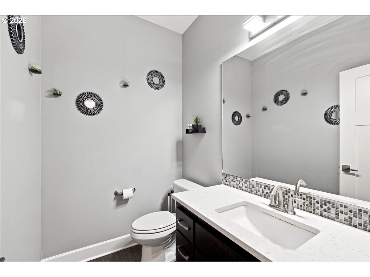 5840 Benevan Ct Property Photo 17