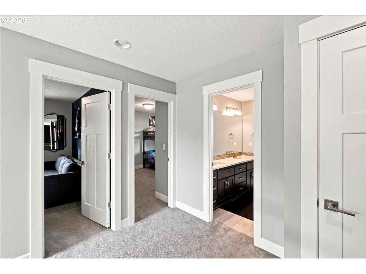 5840 Benevan Ct Property Photo 26
