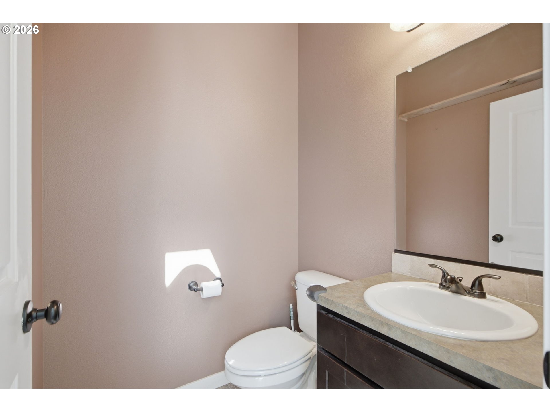 35914 Chinook St Property Photo 14