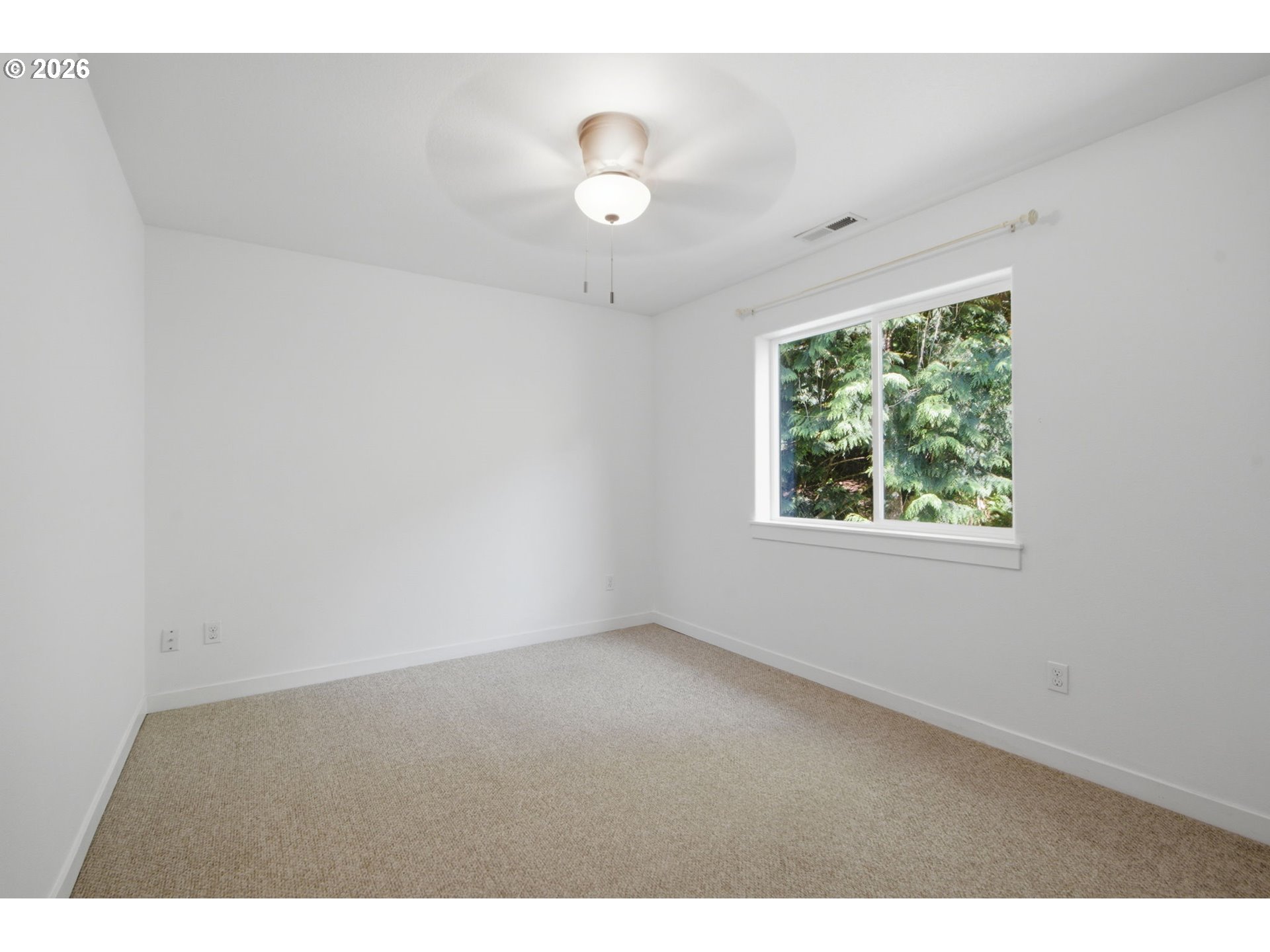 35914 Chinook St Property Photo 20
