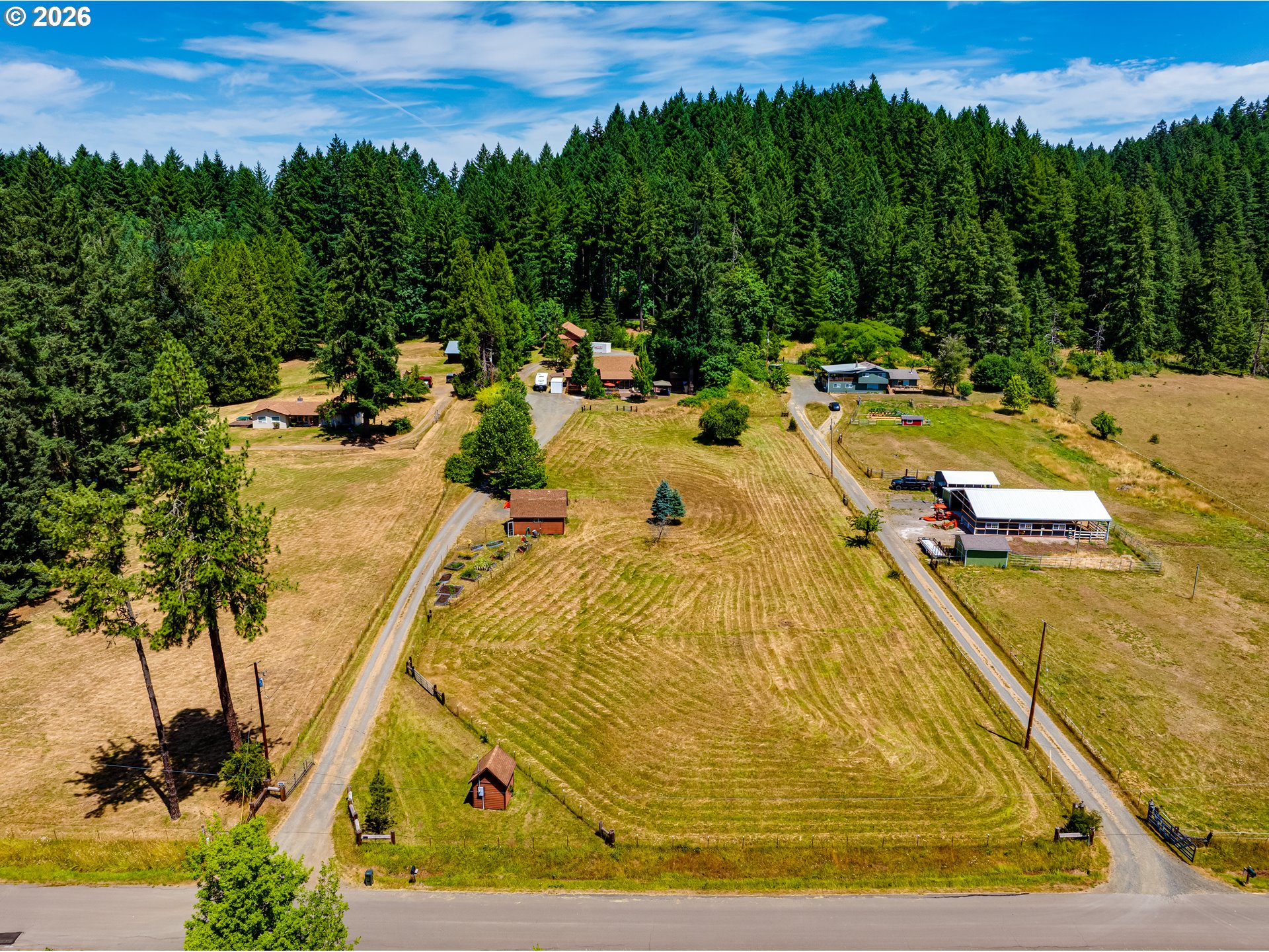 38481 Cartwright Creek Rd Property Photo 7