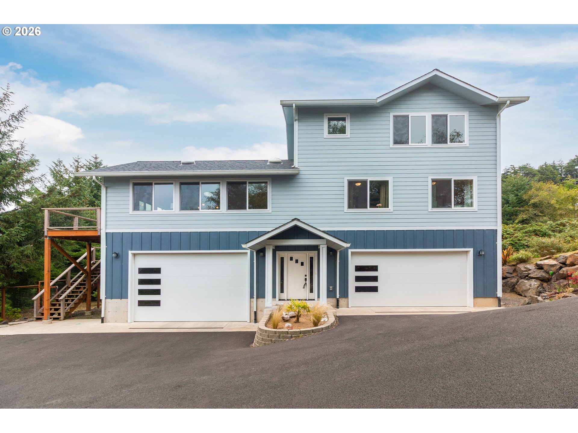 7300 Valley View Dr Property Photo 1