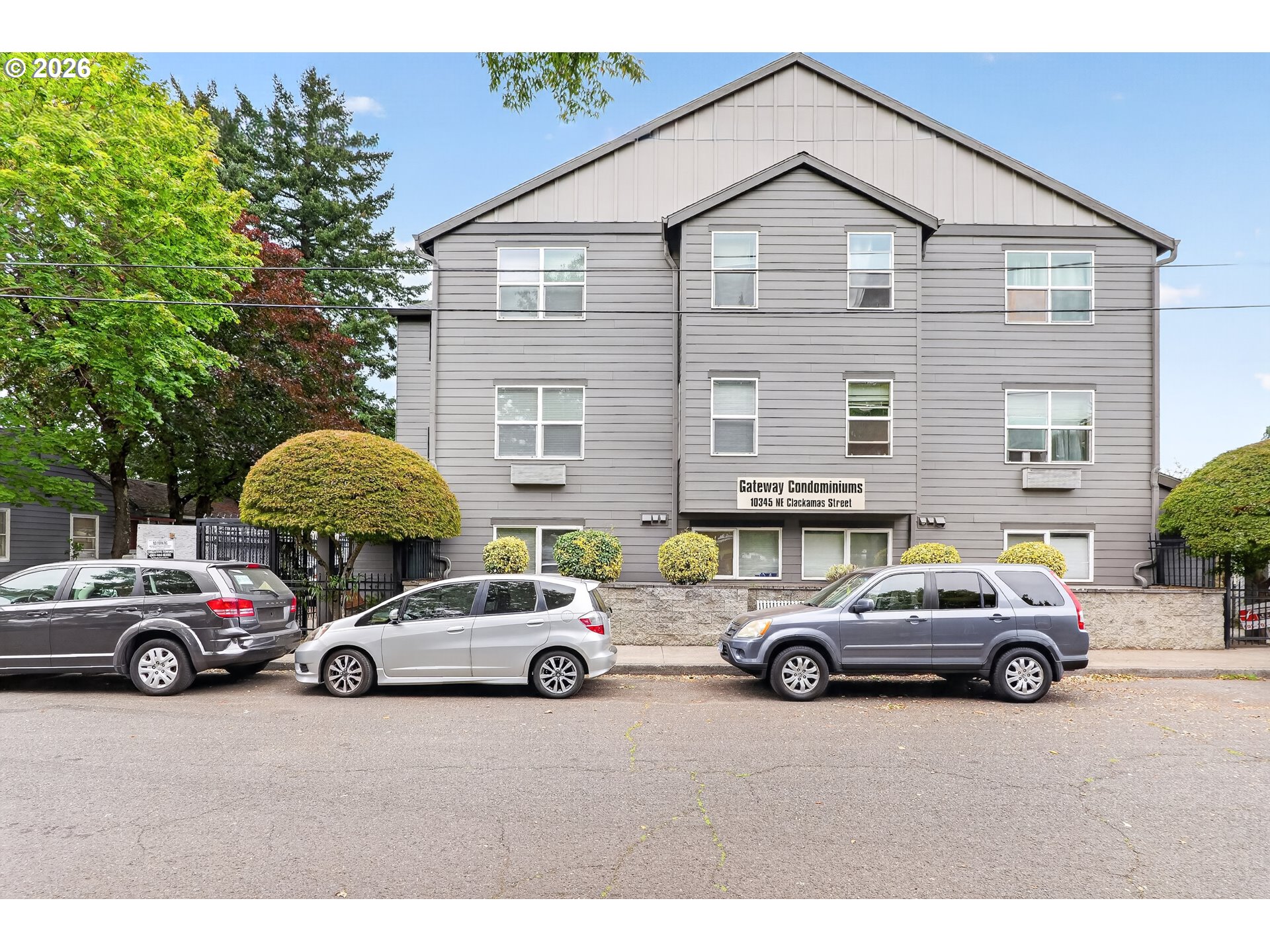10345 Ne Clackamas St 3 Property Photo 1