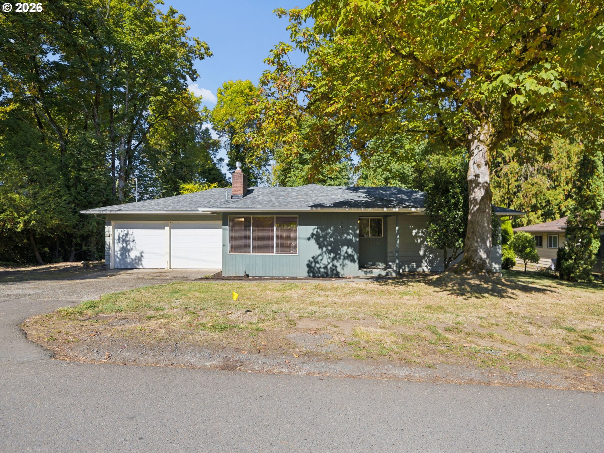 3673 Mapleton Dr Property Photo 1
