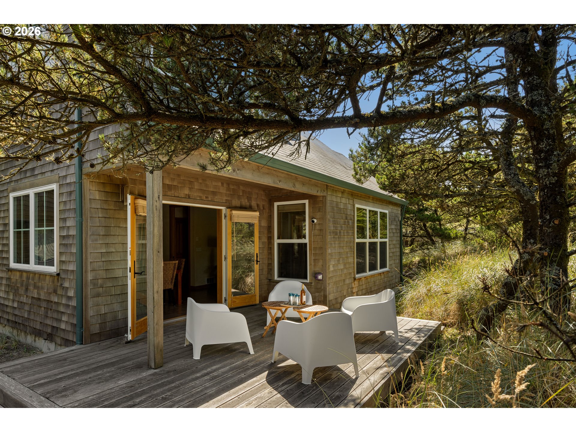 6260 Beachcomber Ln Property Photo 14