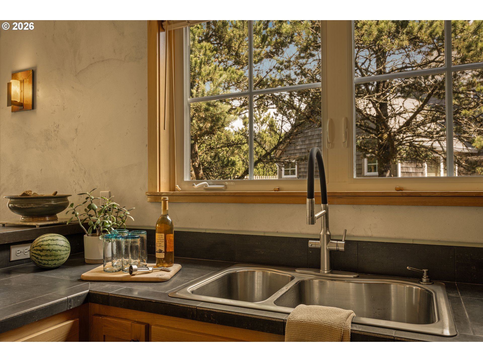 6260 Beachcomber Ln Property Photo 19