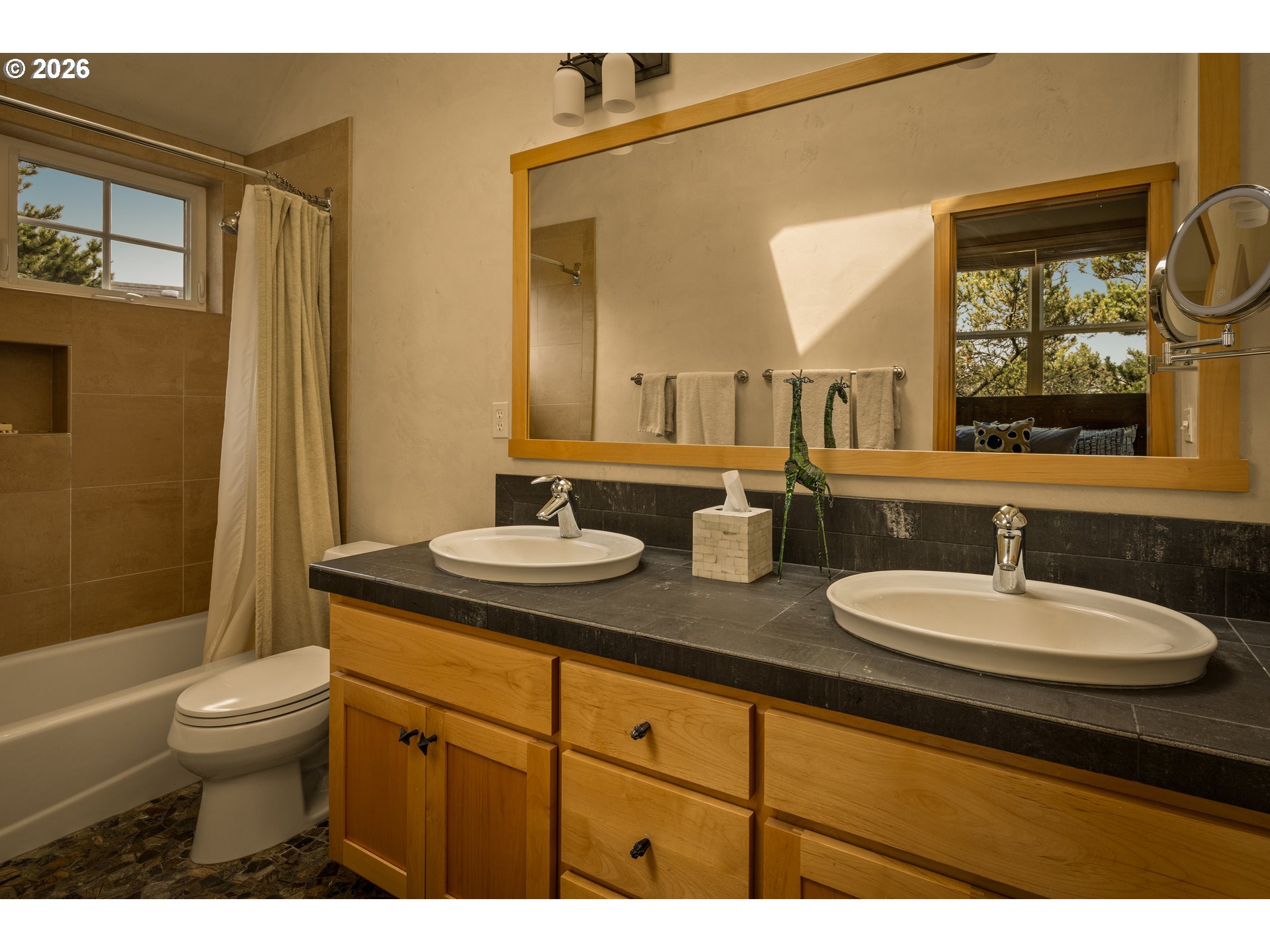 6260 Beachcomber Ln Property Photo 33