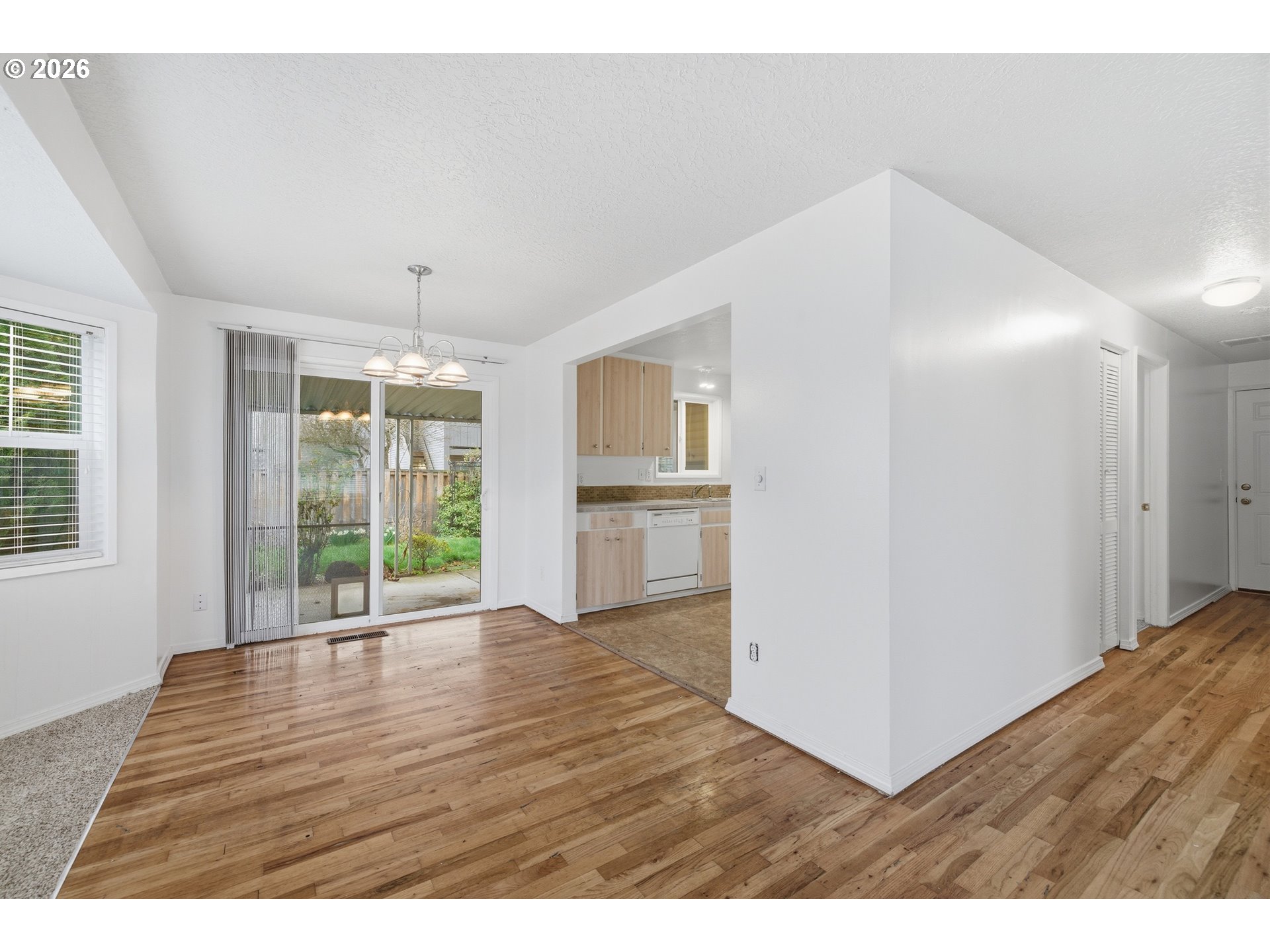 1390 Astor Way Property Photo 7
