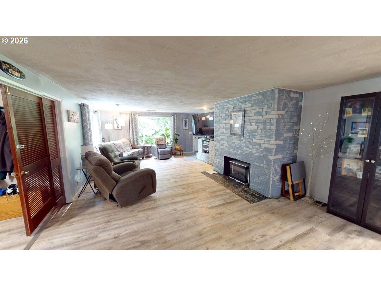 28413 Mateer Rd Property Photo 3