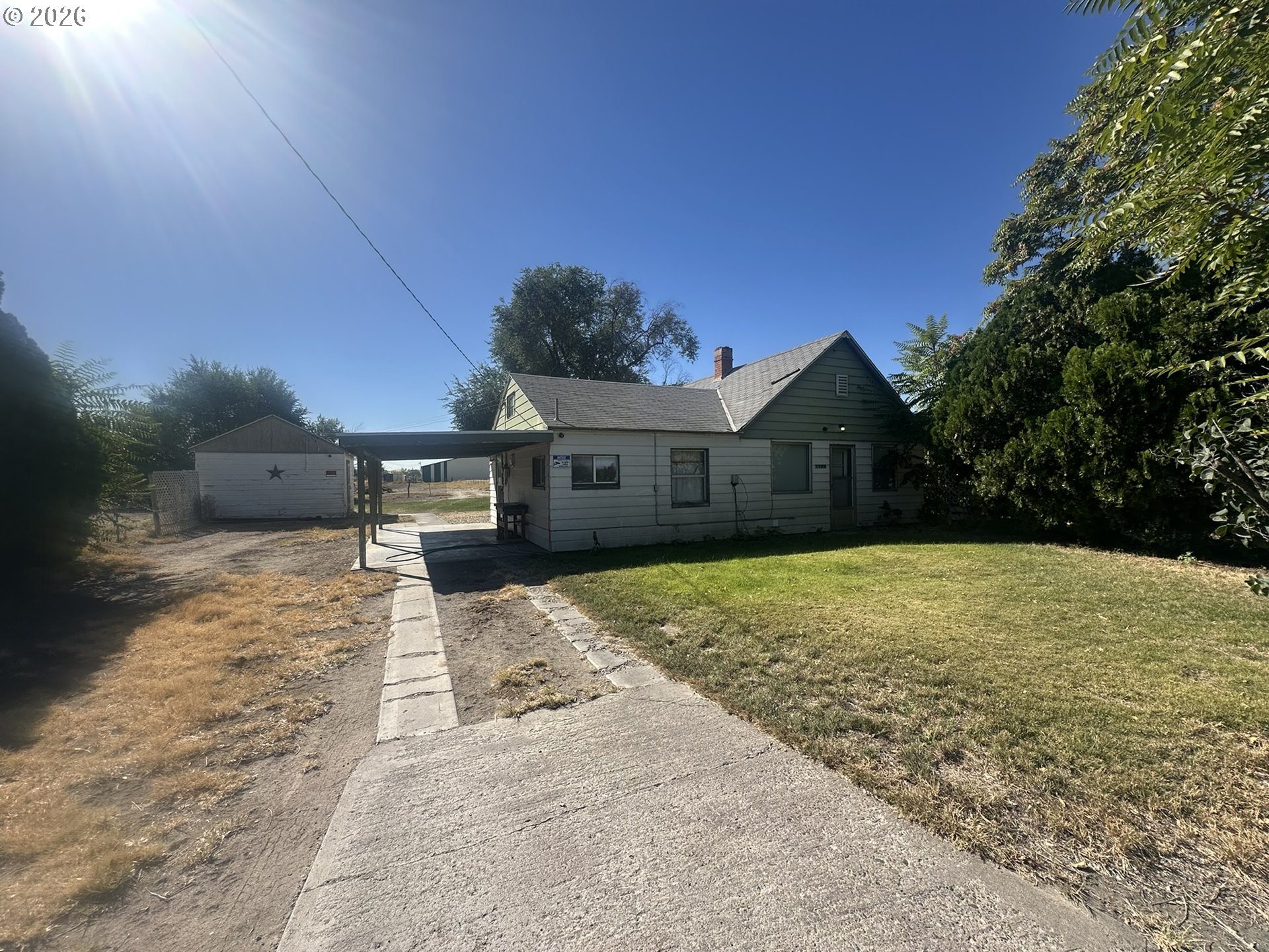 1650 Se 5th Ave Property Photo 1