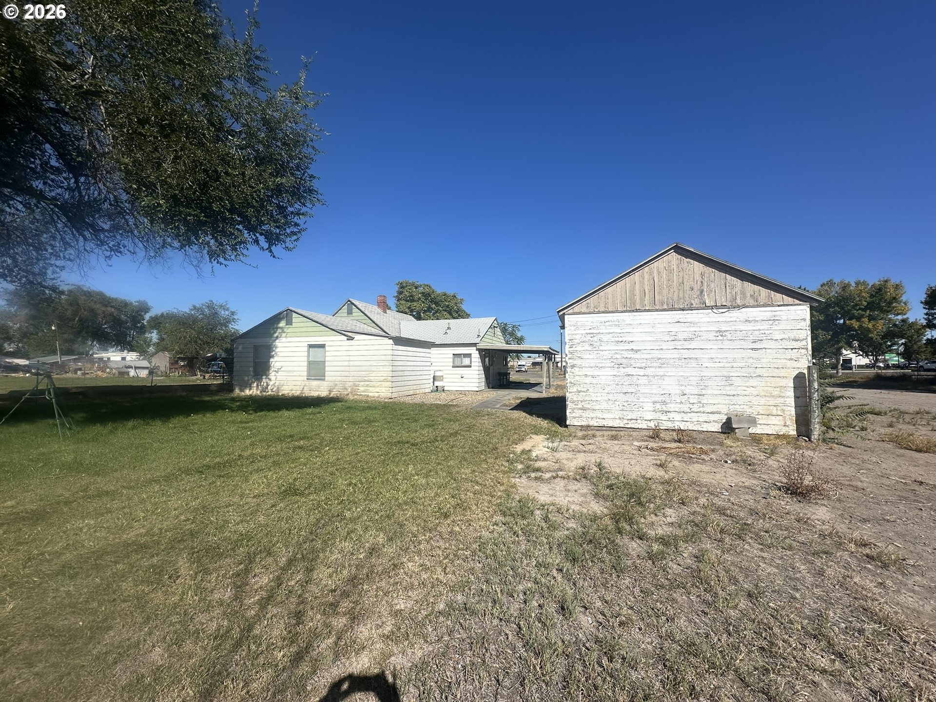 1650 Se 5th Ave Property Photo 2