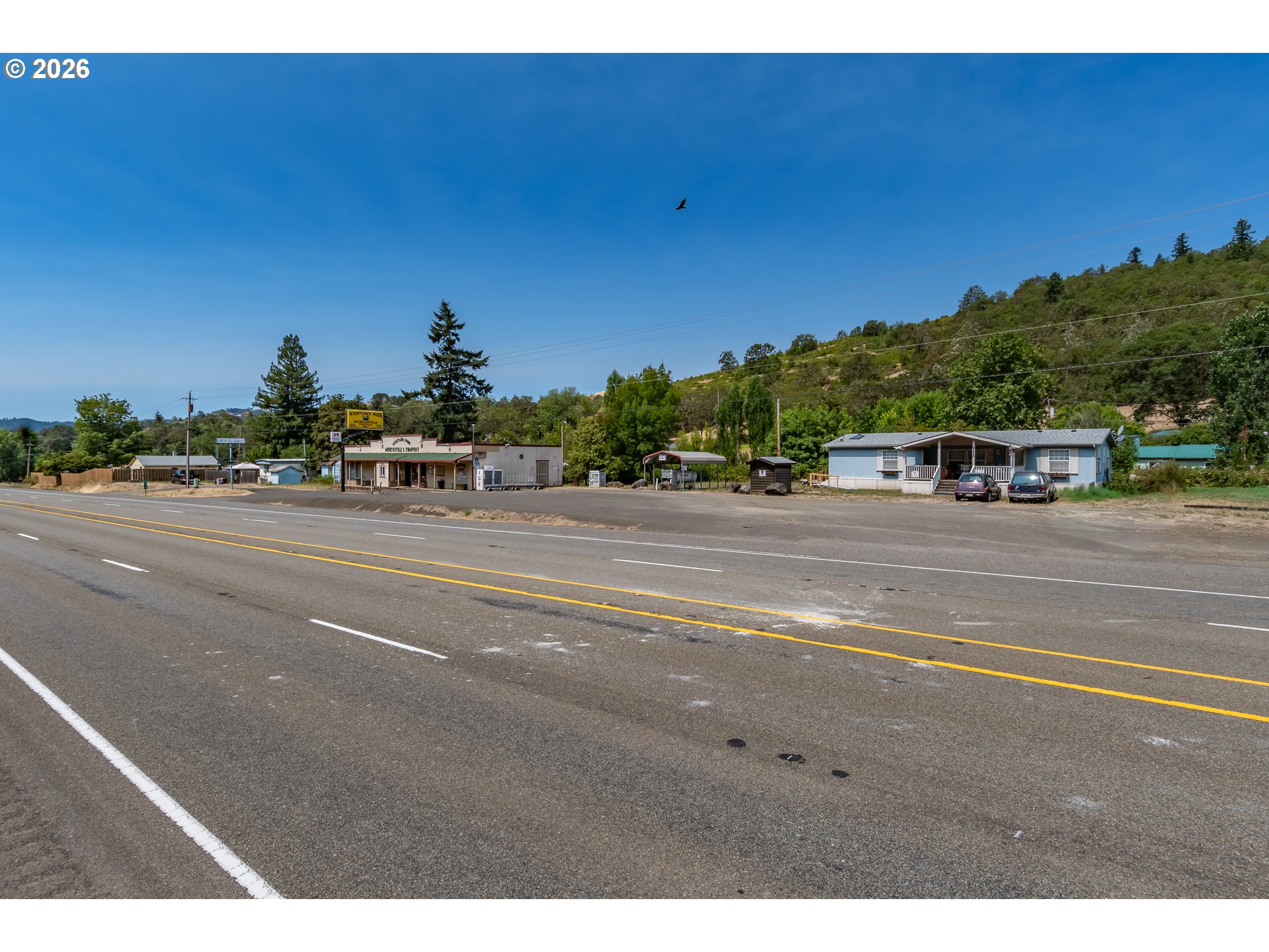 14190 N Umpqua Hwy Property Photo 3