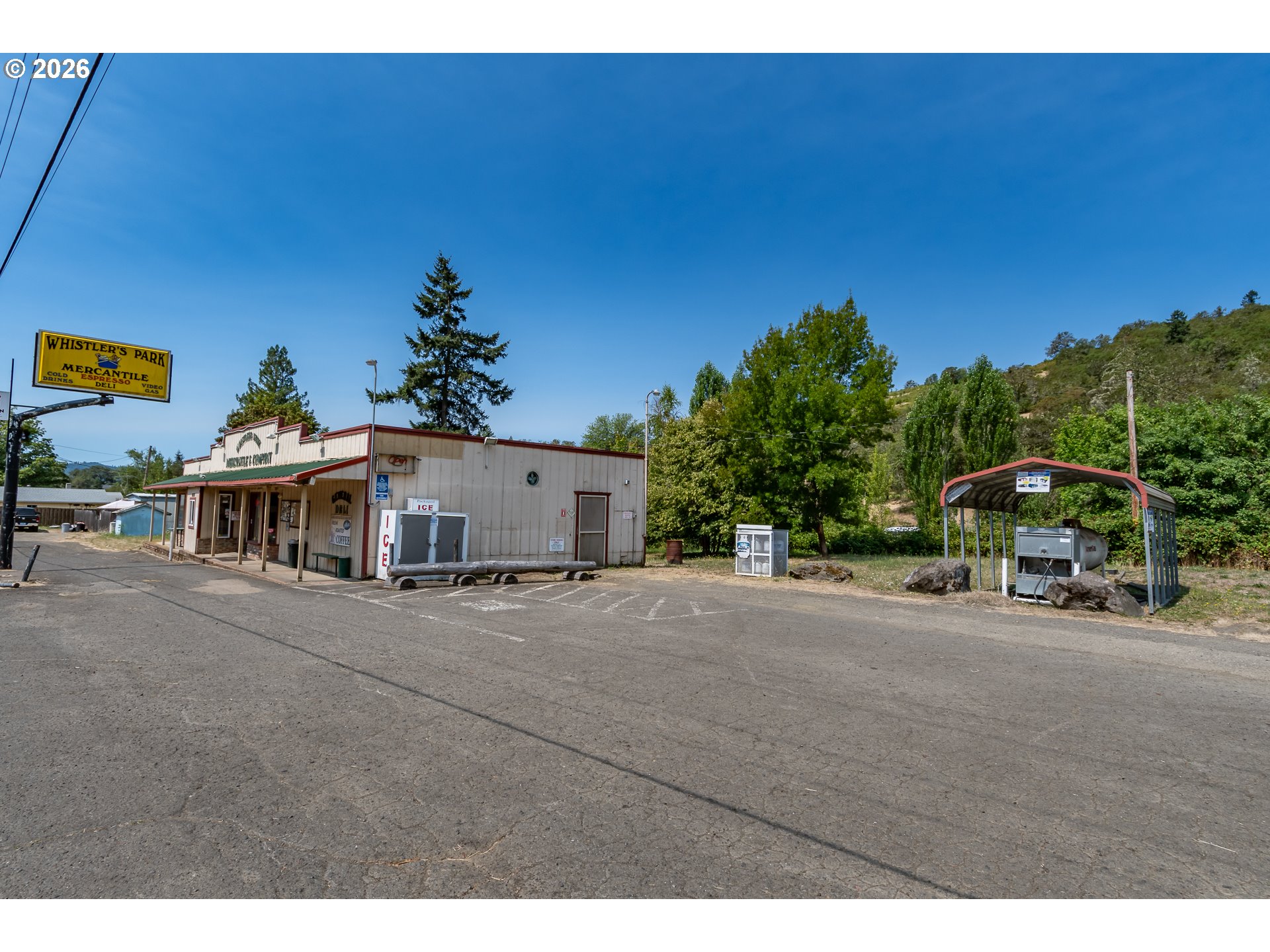 14190 N Umpqua Hwy Property Photo 8
