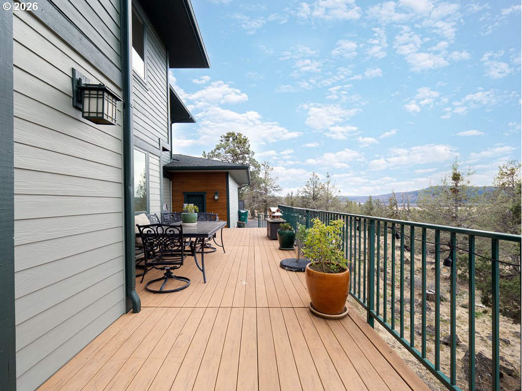 4728 Coopers Hawk Rd Property Photo 25
