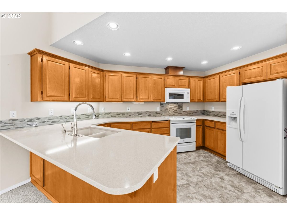 16677 Sw Jordan Way Property Photo 10
