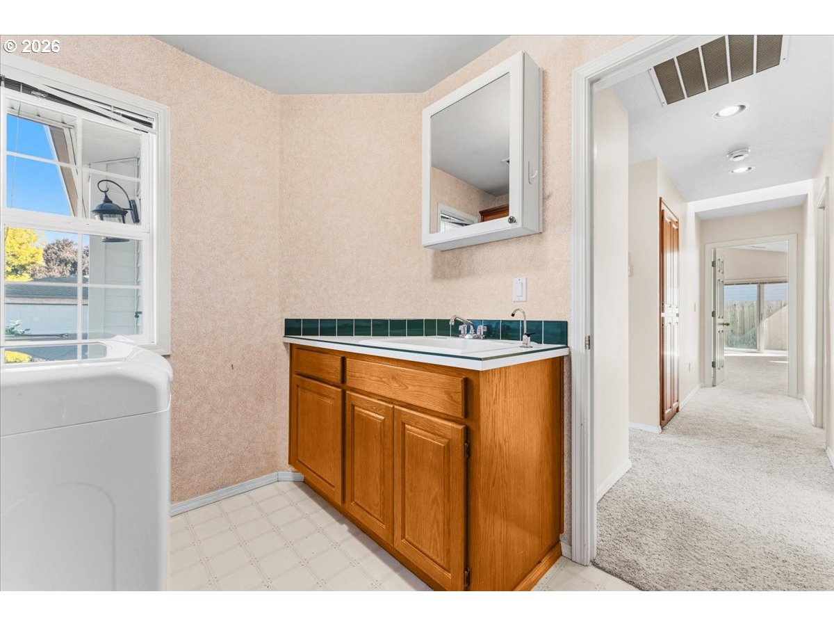 16677 Sw Jordan Way Property Photo 35