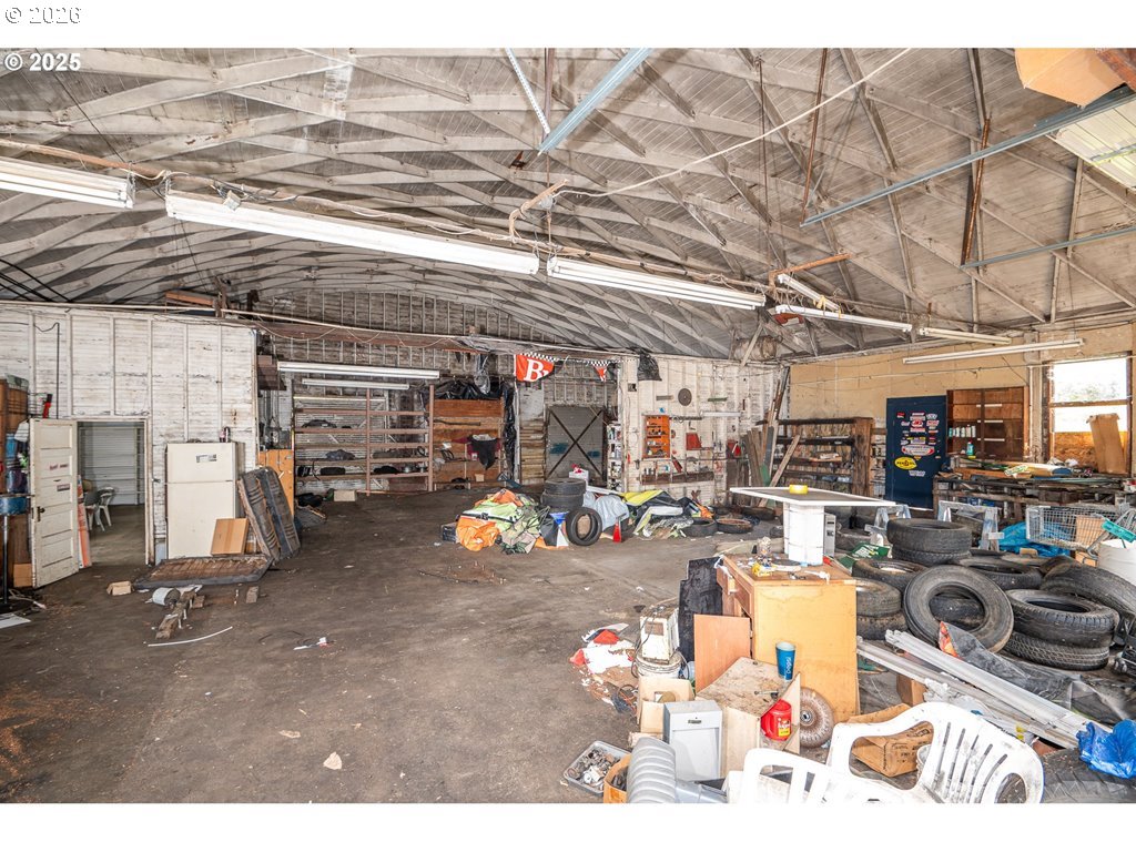86065 Territorial Hwy Property Photo 8
