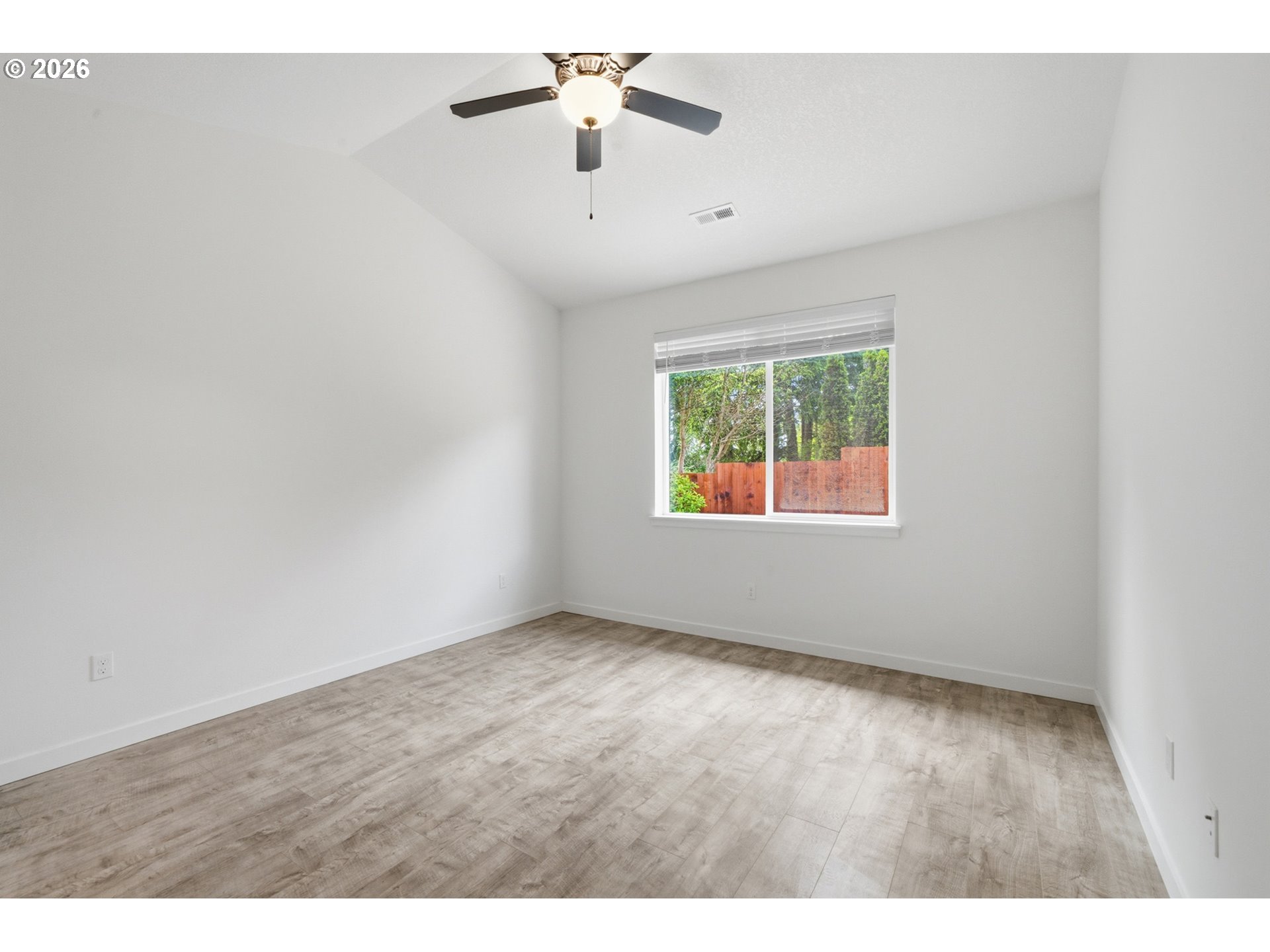 5395 High St Property Photo 14