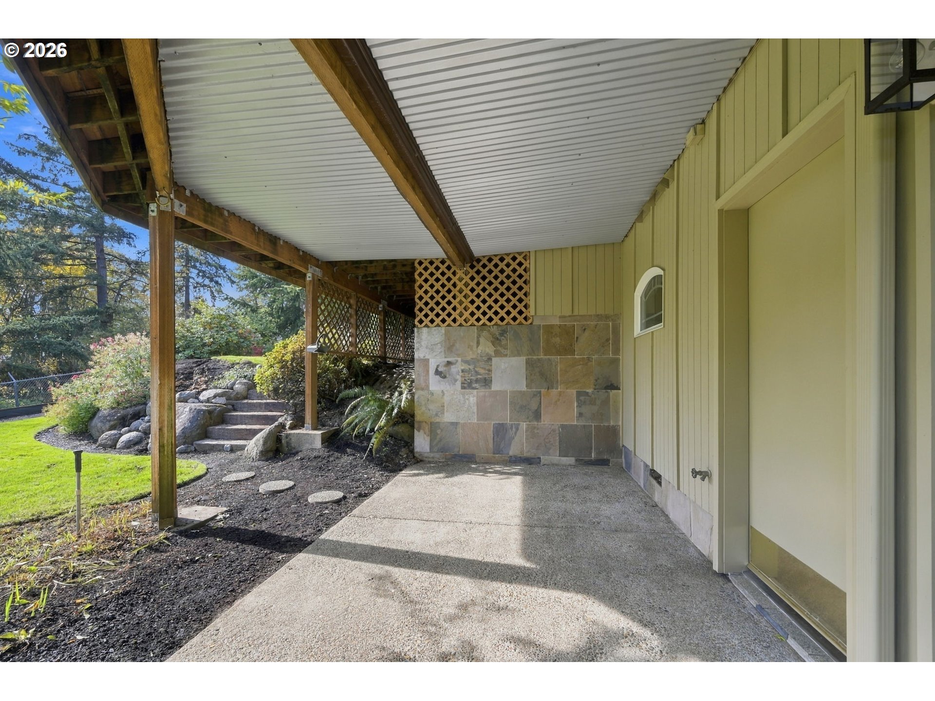 541 Spyglass Dr Property Photo 42