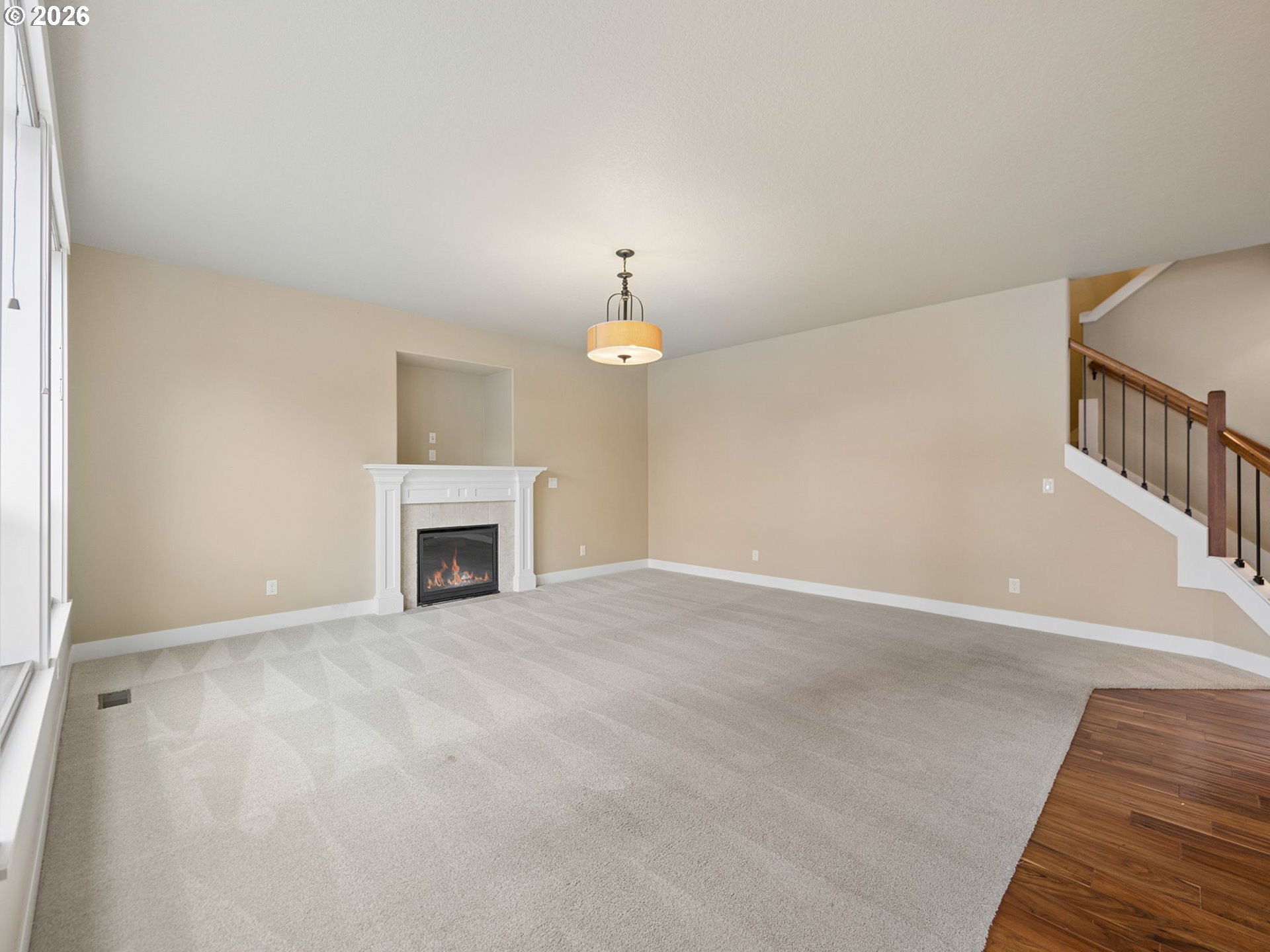 40189 Laurel St Property Photo 5