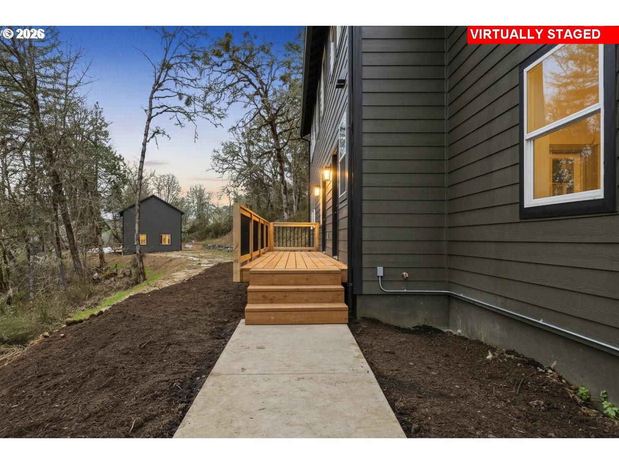 610 Terrace Dr Property Photo 3