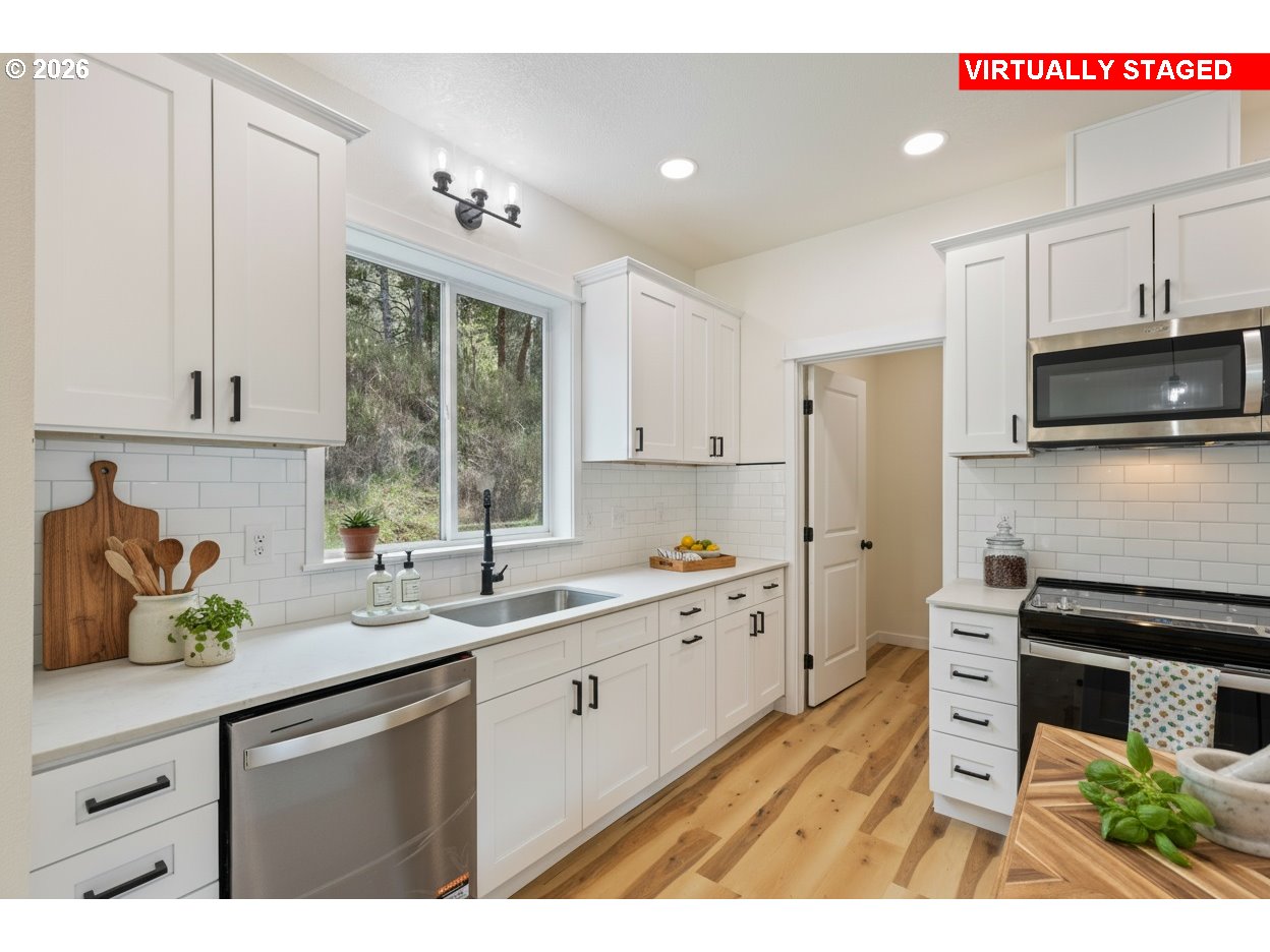 610 Terrace Dr Property Photo 18