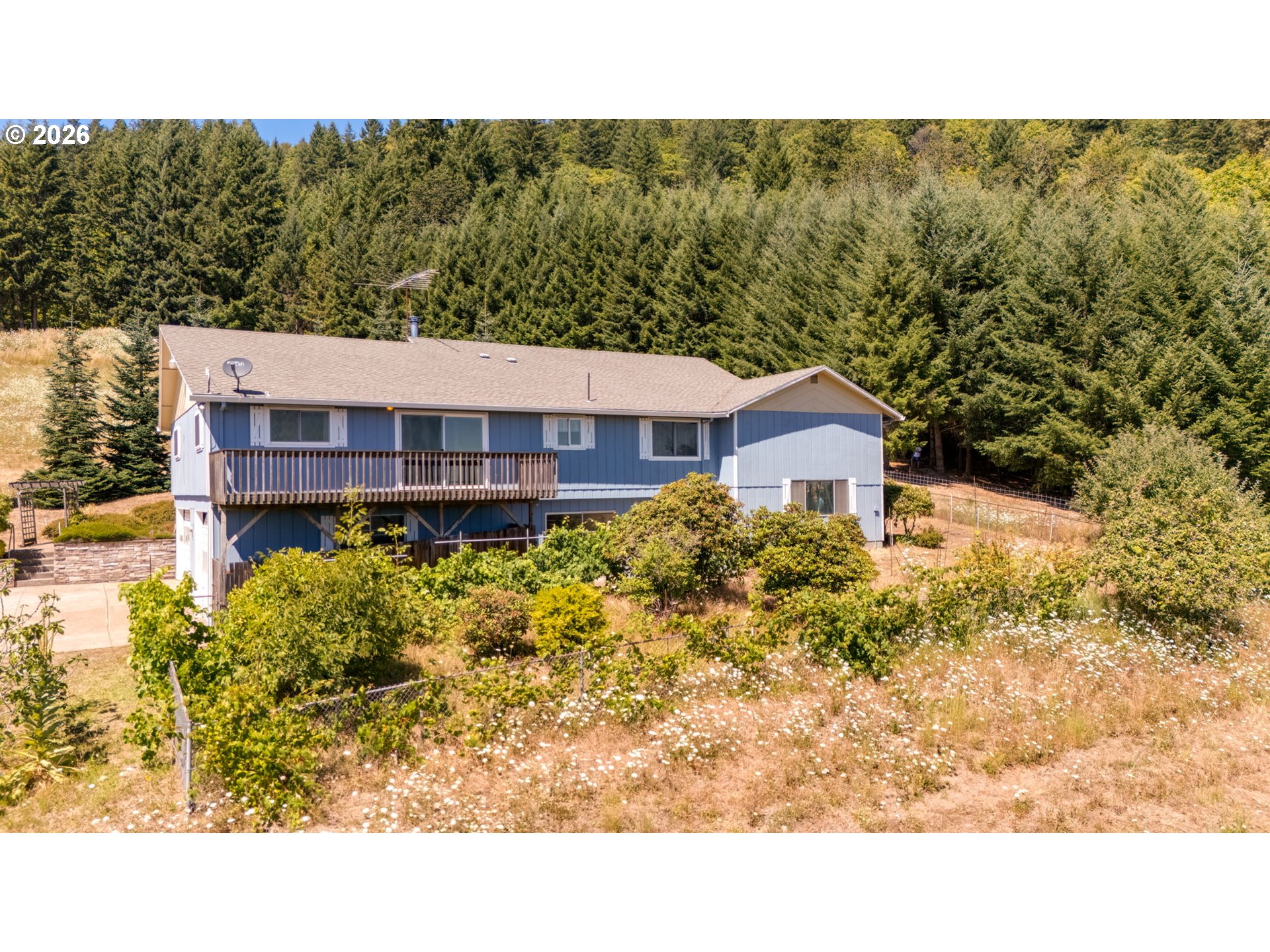 18108 Ne Bald Peak Ln Property Photo 1