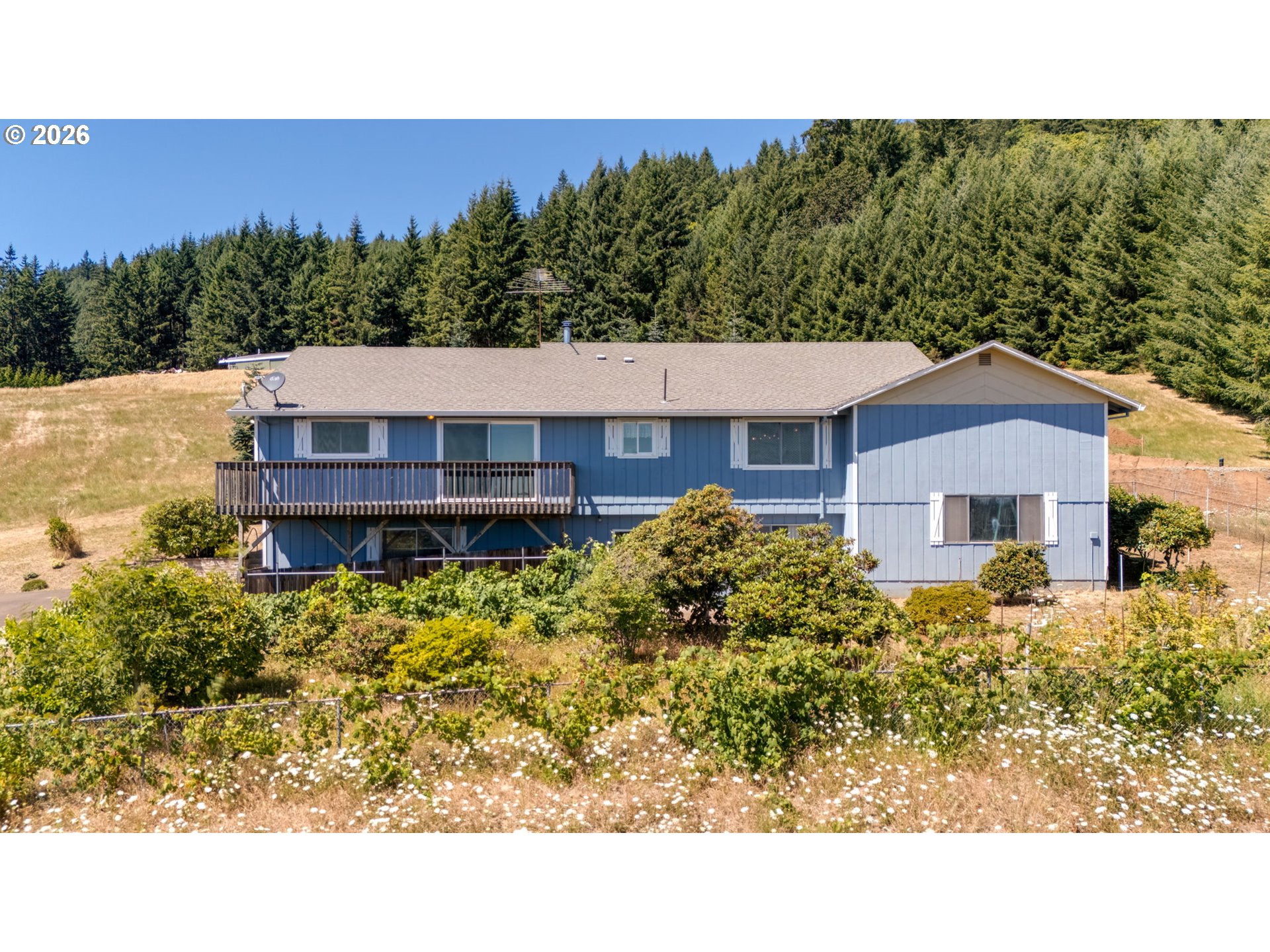 18108 Ne Bald Peak Ln Property Photo 10