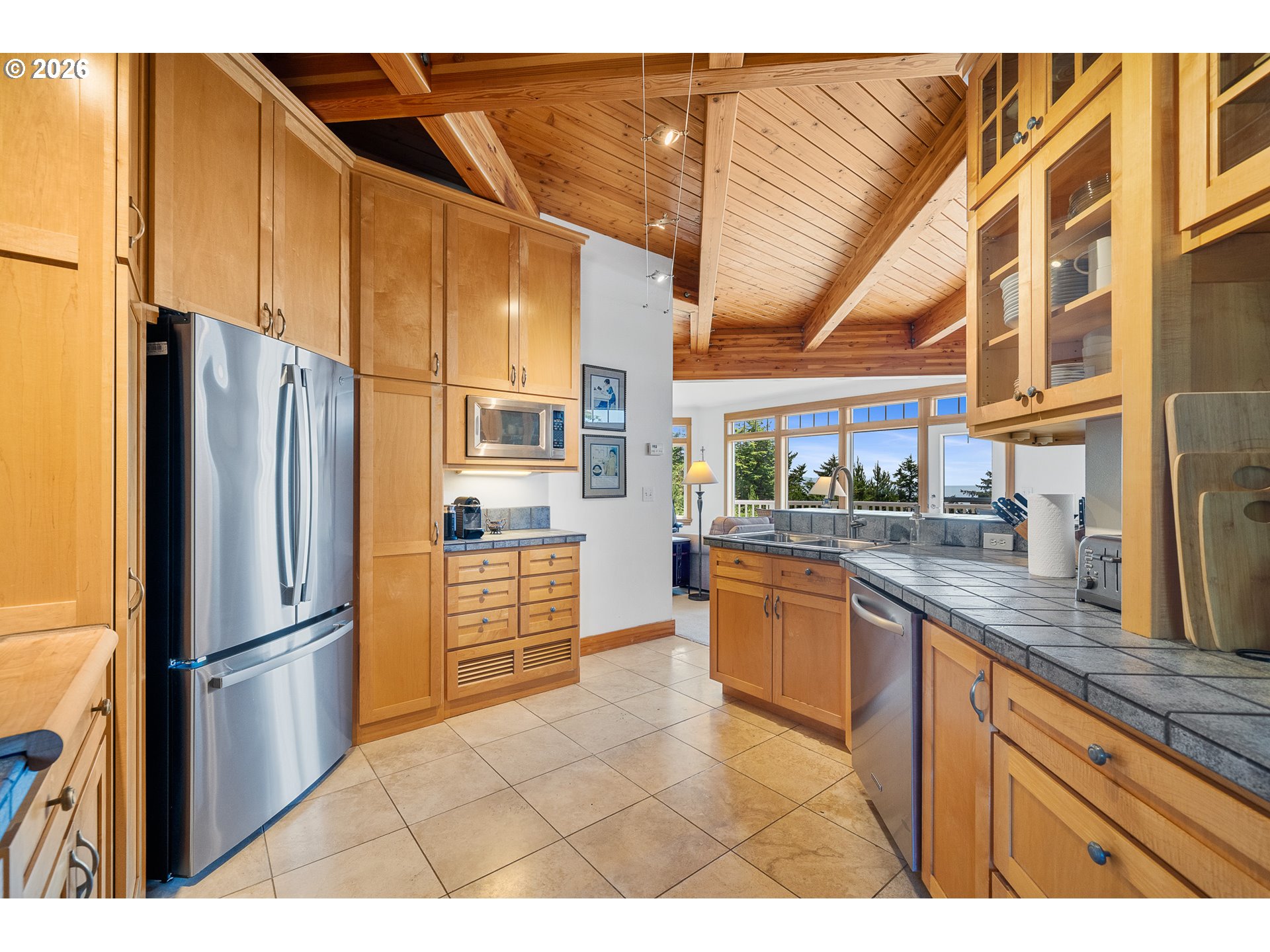 520 Avalon Way Property Photo 13