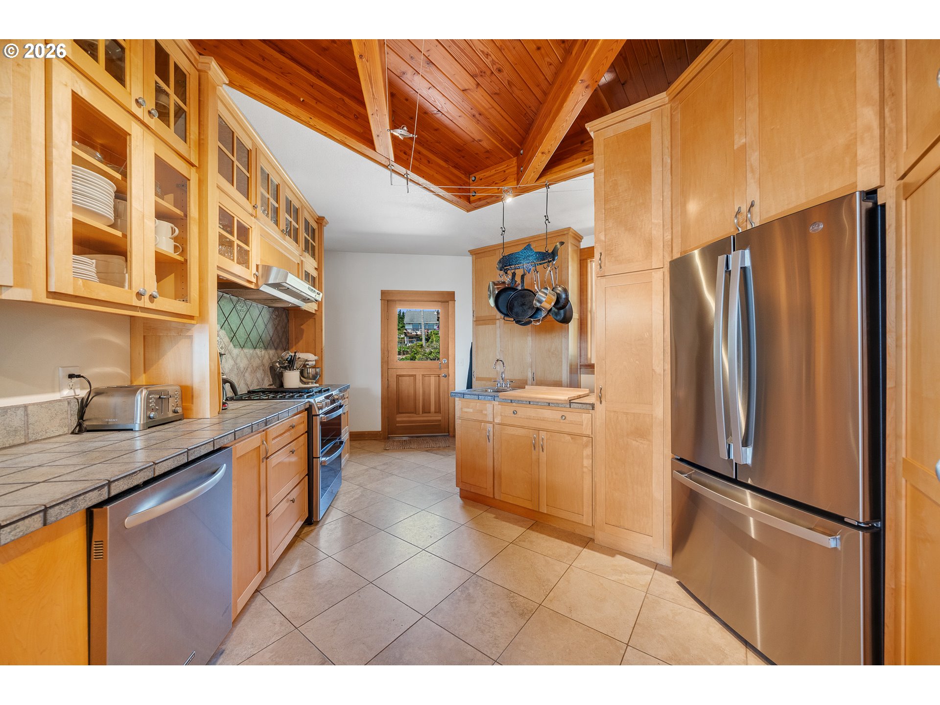 520 Avalon Way Property Photo 14