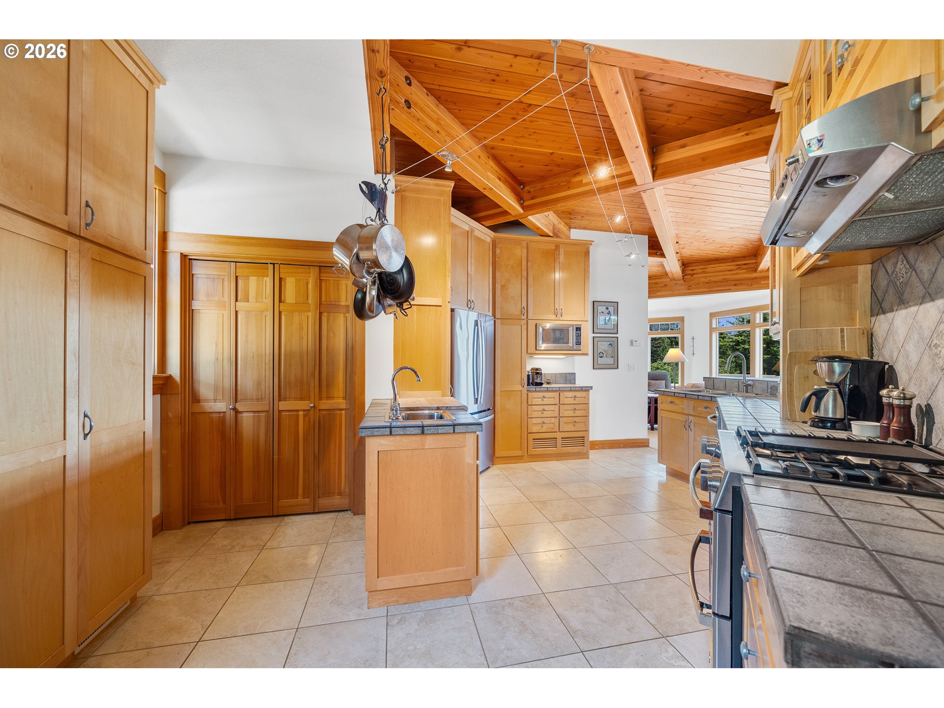 520 Avalon Way Property Photo 17