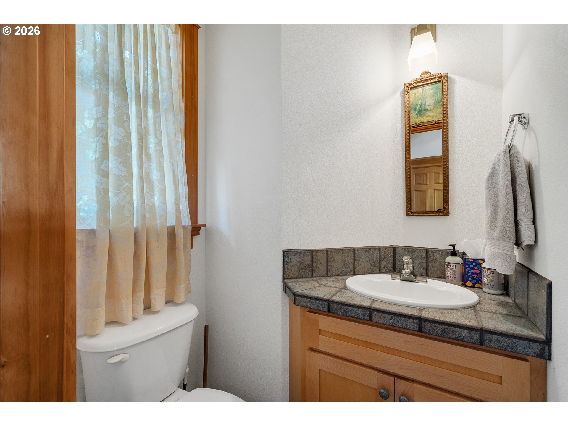 520 Avalon Way Property Photo 24