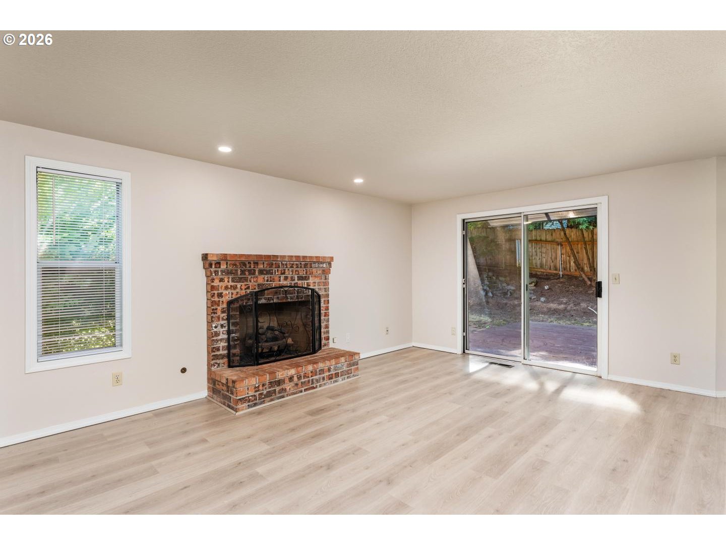 22491 Clark St Property Photo 16