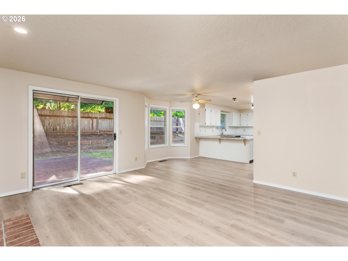 22491 Clark St Property Photo 17