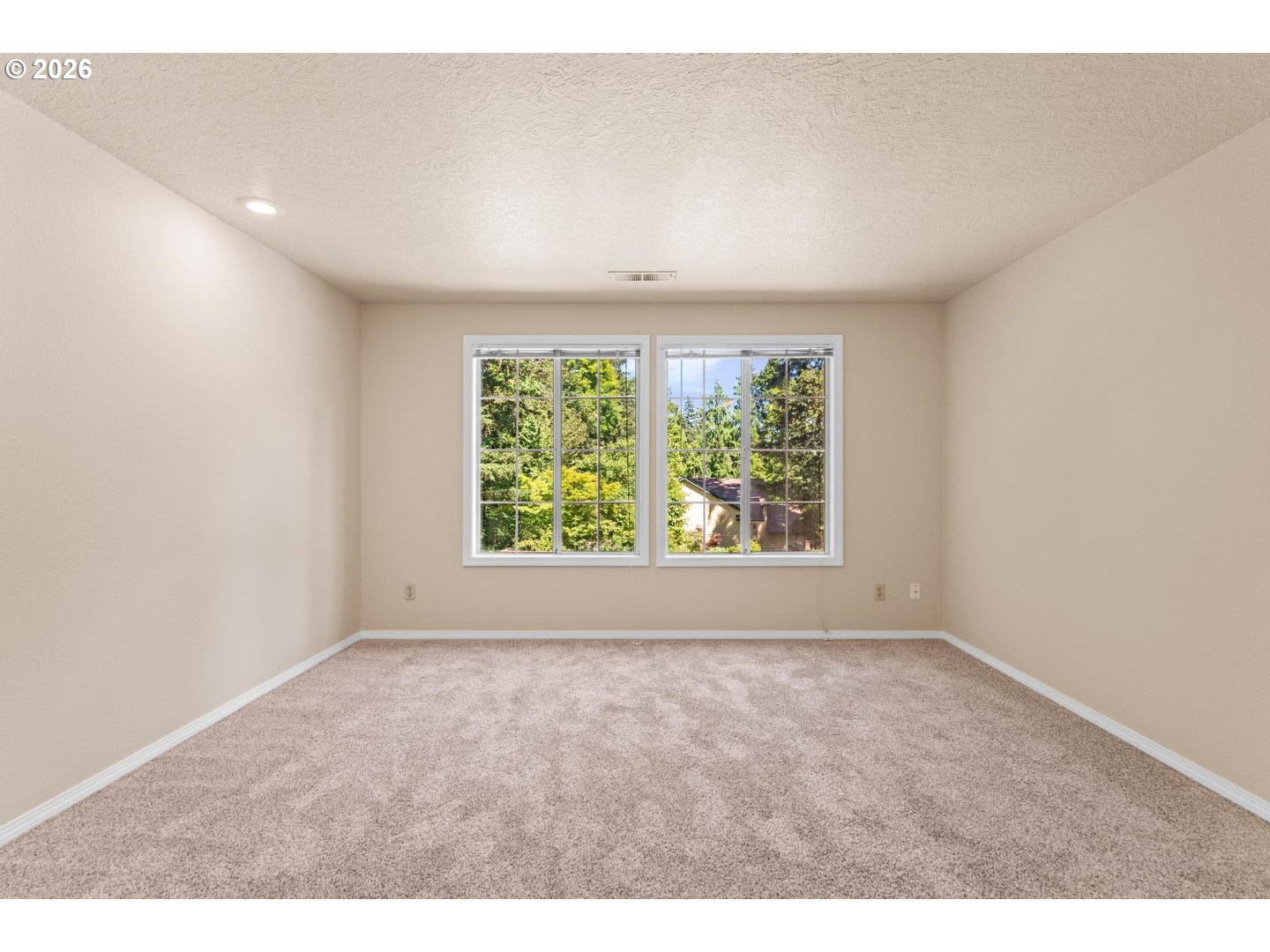 22491 Clark St Property Photo 21