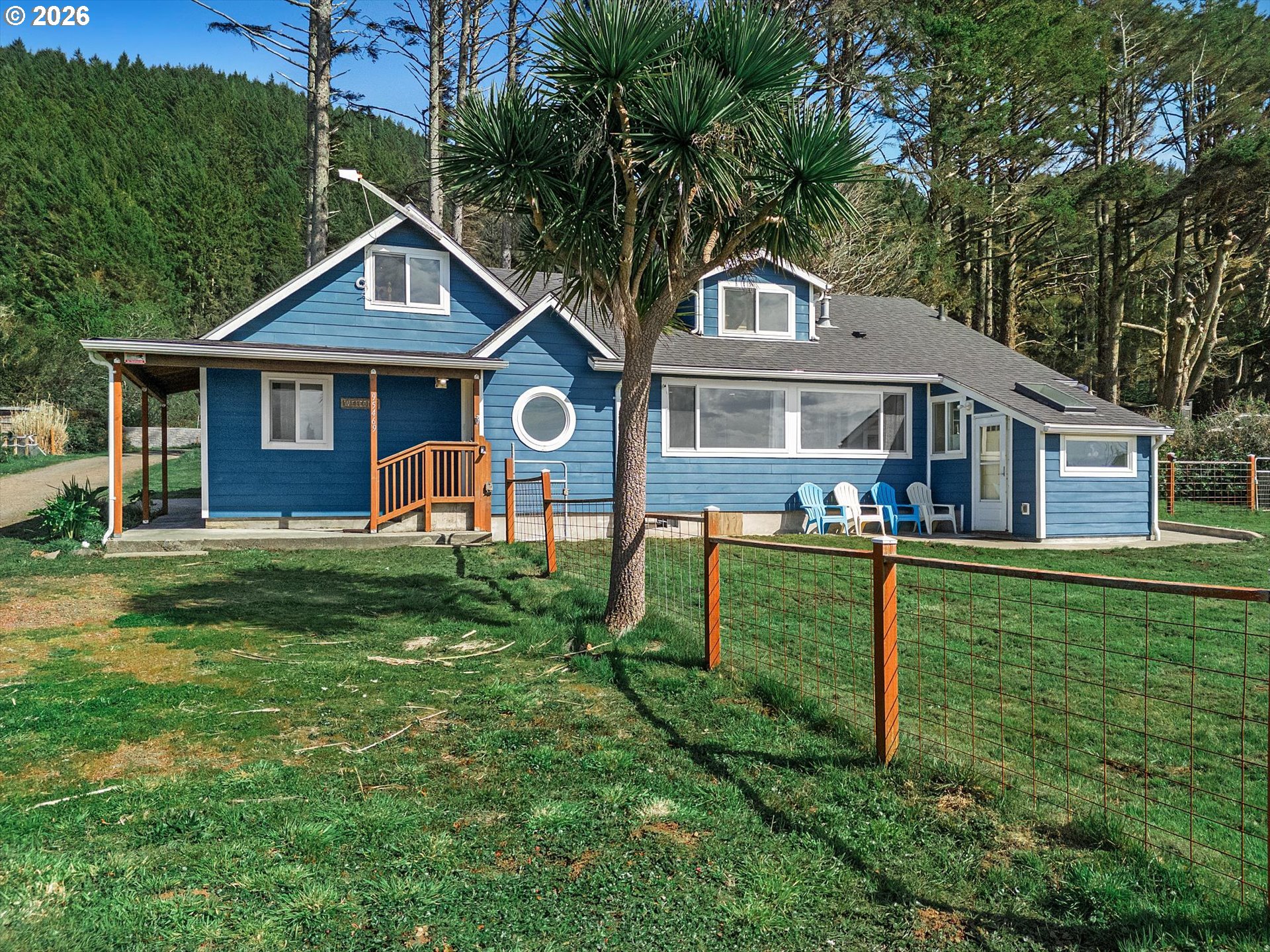 95469 Highway 101 S Property Photo 6