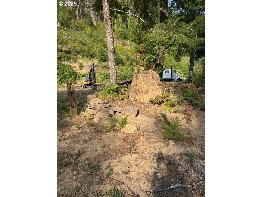 1281 Szydlo Rd Property Photo 3