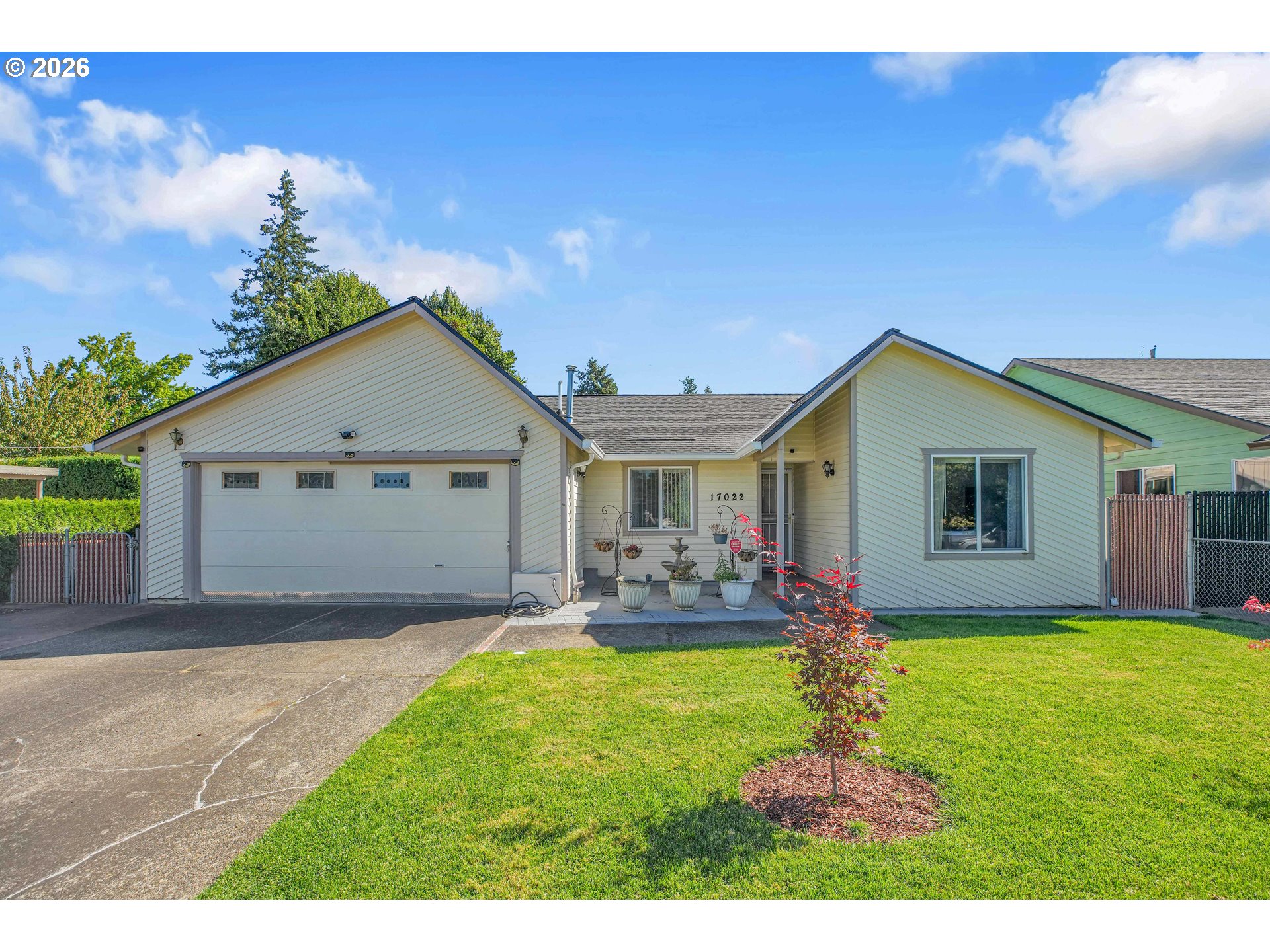 17022 SE SALMON ST Property Photo 1