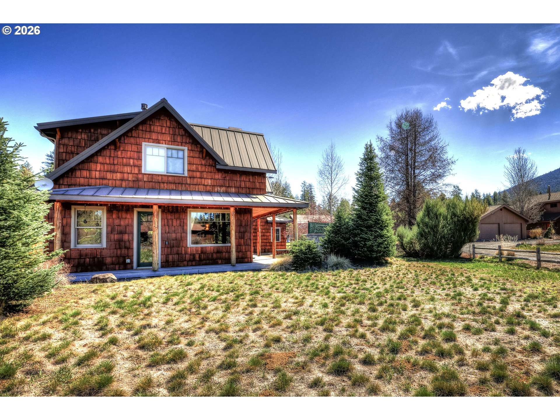 13619 Sw Meadowview Dr Property Photo 1
