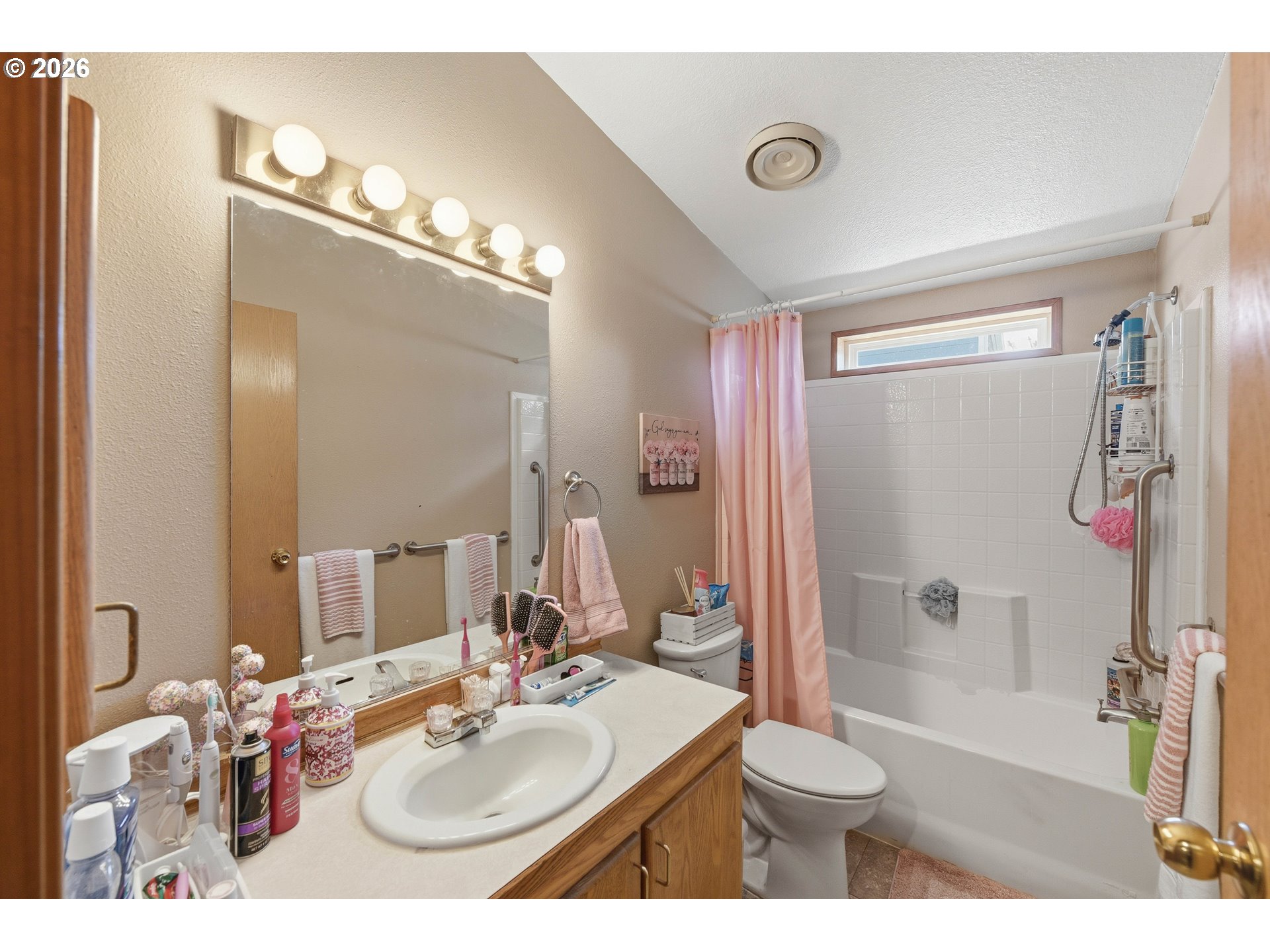 1830 Arthur St Property Photo 11